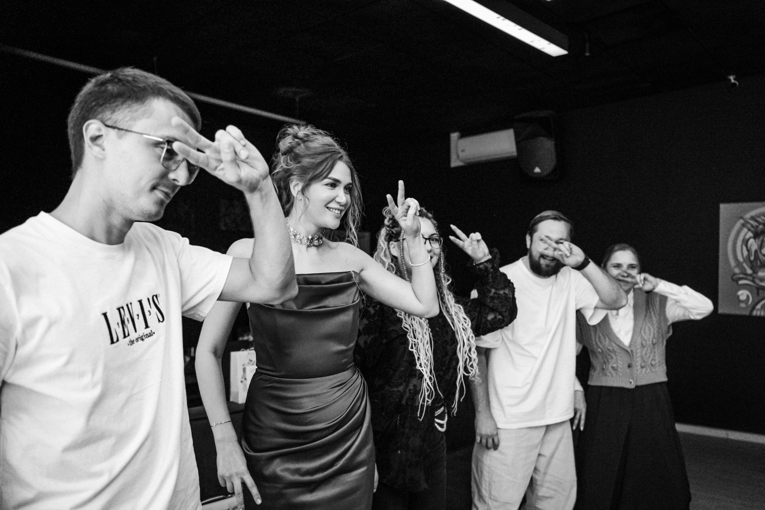 ДВА ДИВАНА ШОУ (ВЗРОСЛОЕ). Главная