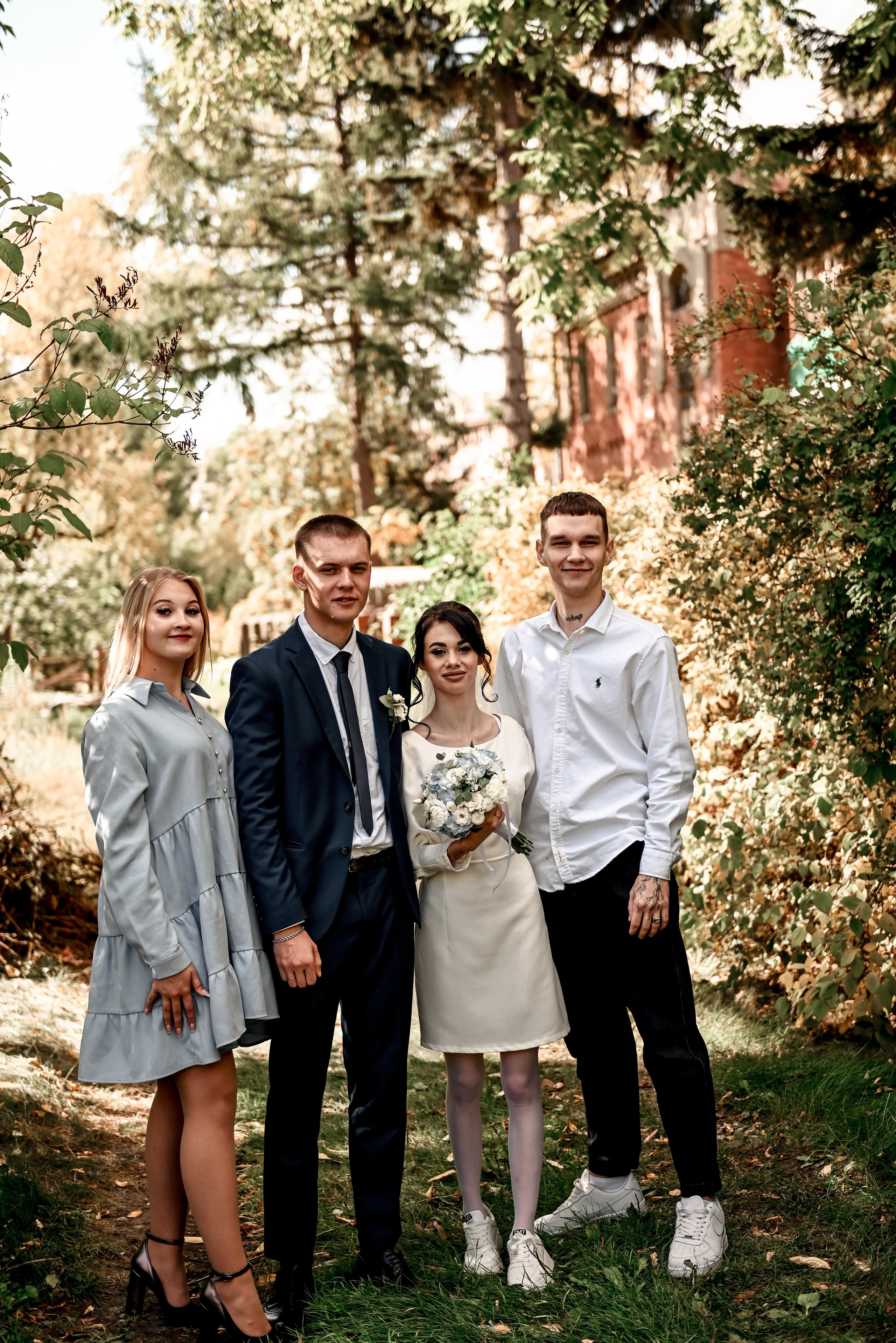 Небольшая часть фото со свадебной съемки Алексея и Даши. Свадебный, семейный, детский, контент фотограф в Омске Максим Ильин