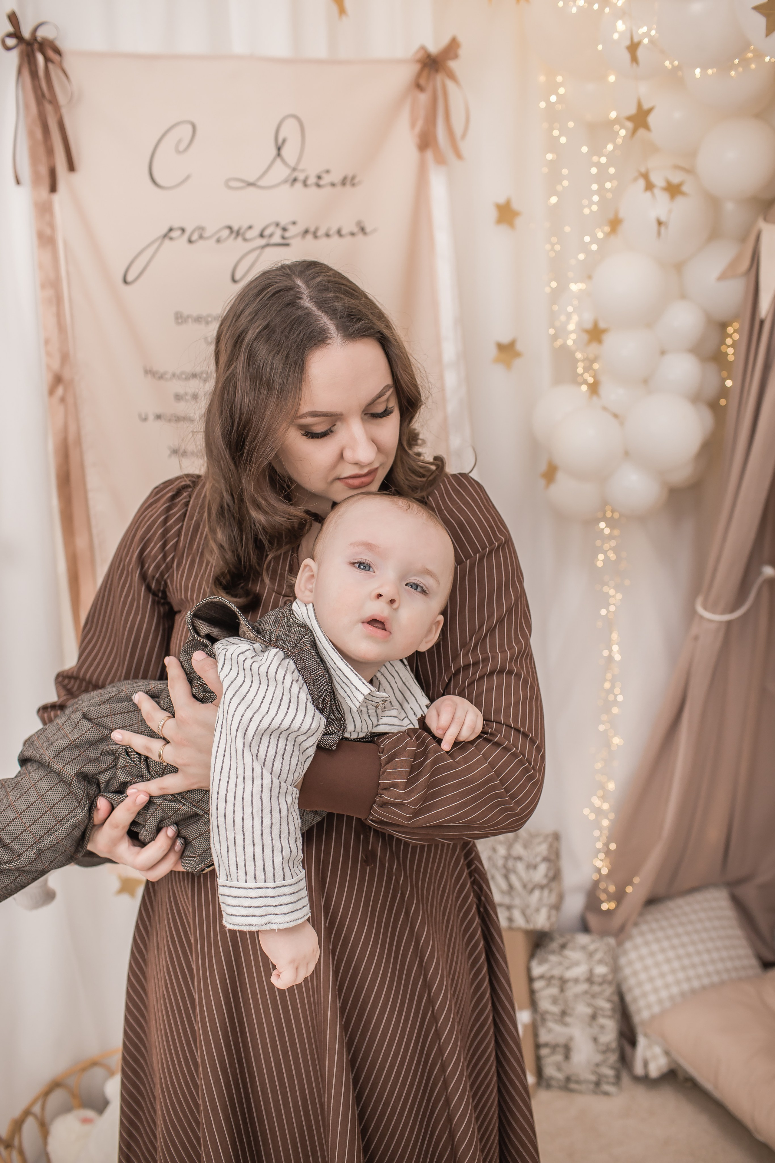 СЕМЕЙНЫЕ кадры. Детский семейный фотограф на первый годик город Новосибирск Дымова Светлана пакеты всё включено 1-3 года