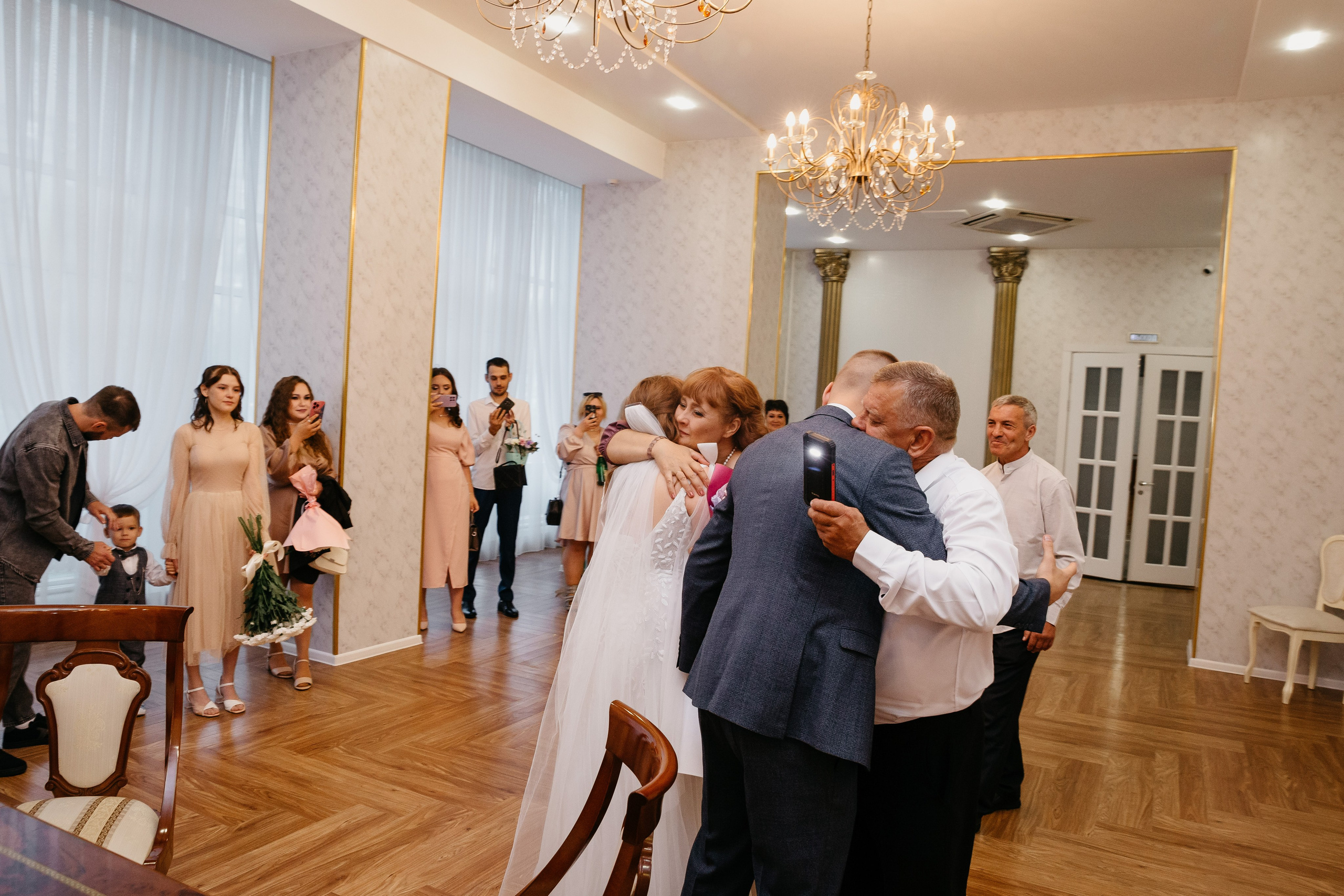 V & V. Фотограф, видеограф в Челябинске Глеб Хазиев