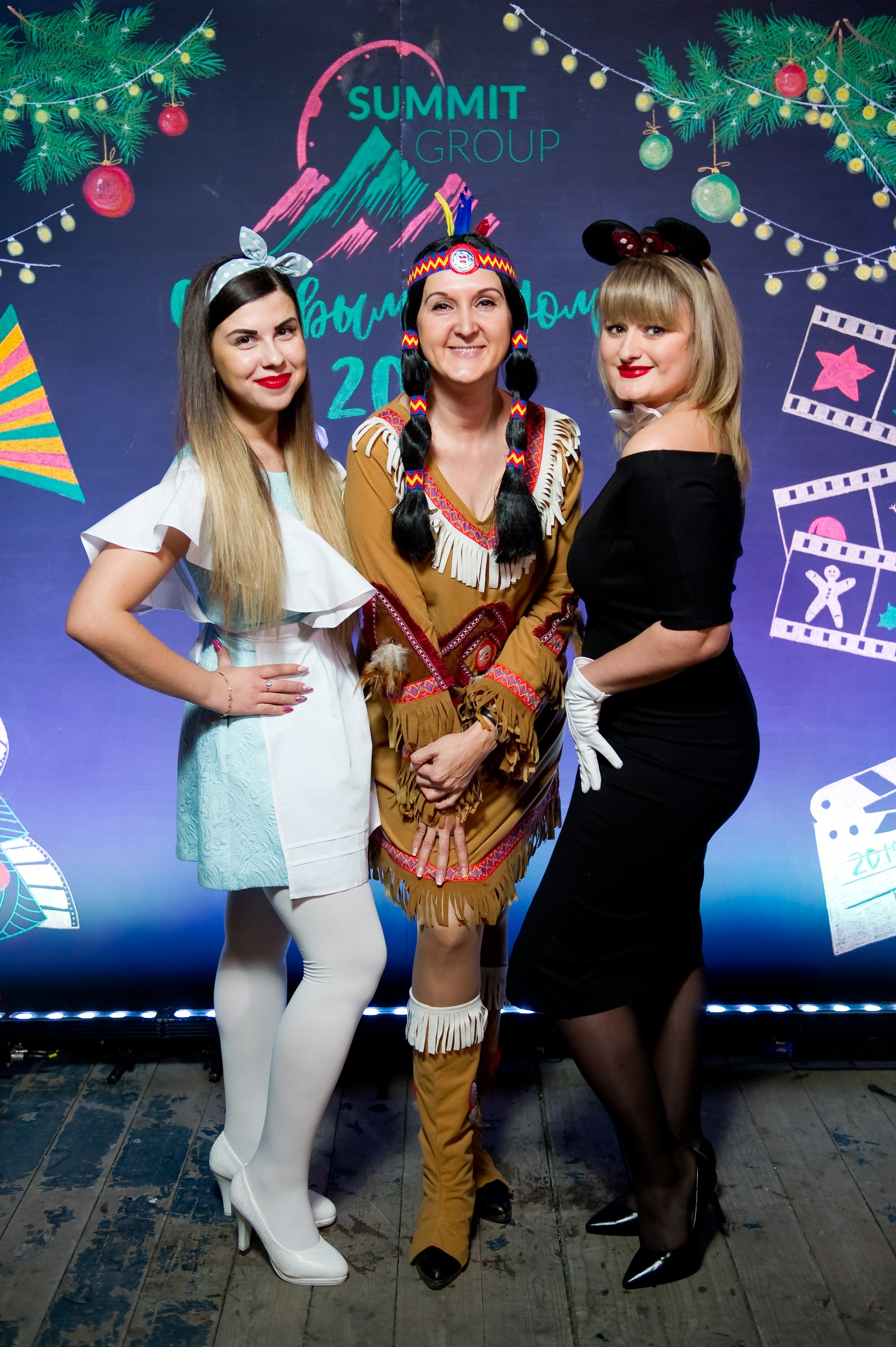 Новогодний корпоратив Summit. Репортажный фотограф и видеограф Слава Думчев. Тимбилдинги, отчетники, корпоративы