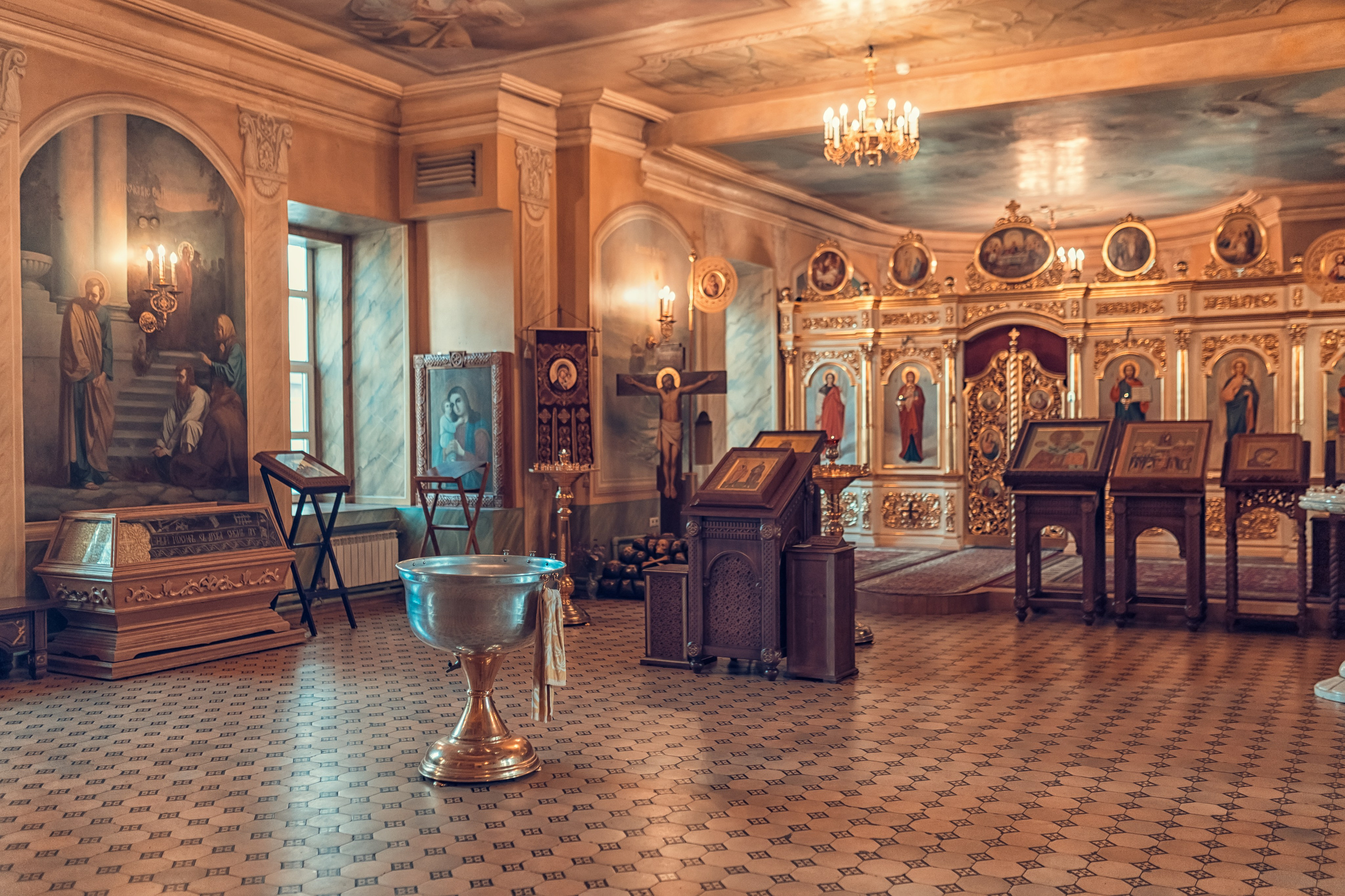 Храм Знамения Божией Матери и святых Жен Мироносиц. Екатерина Крапивина фотограф церковных Таинств в Нижний Новгороде