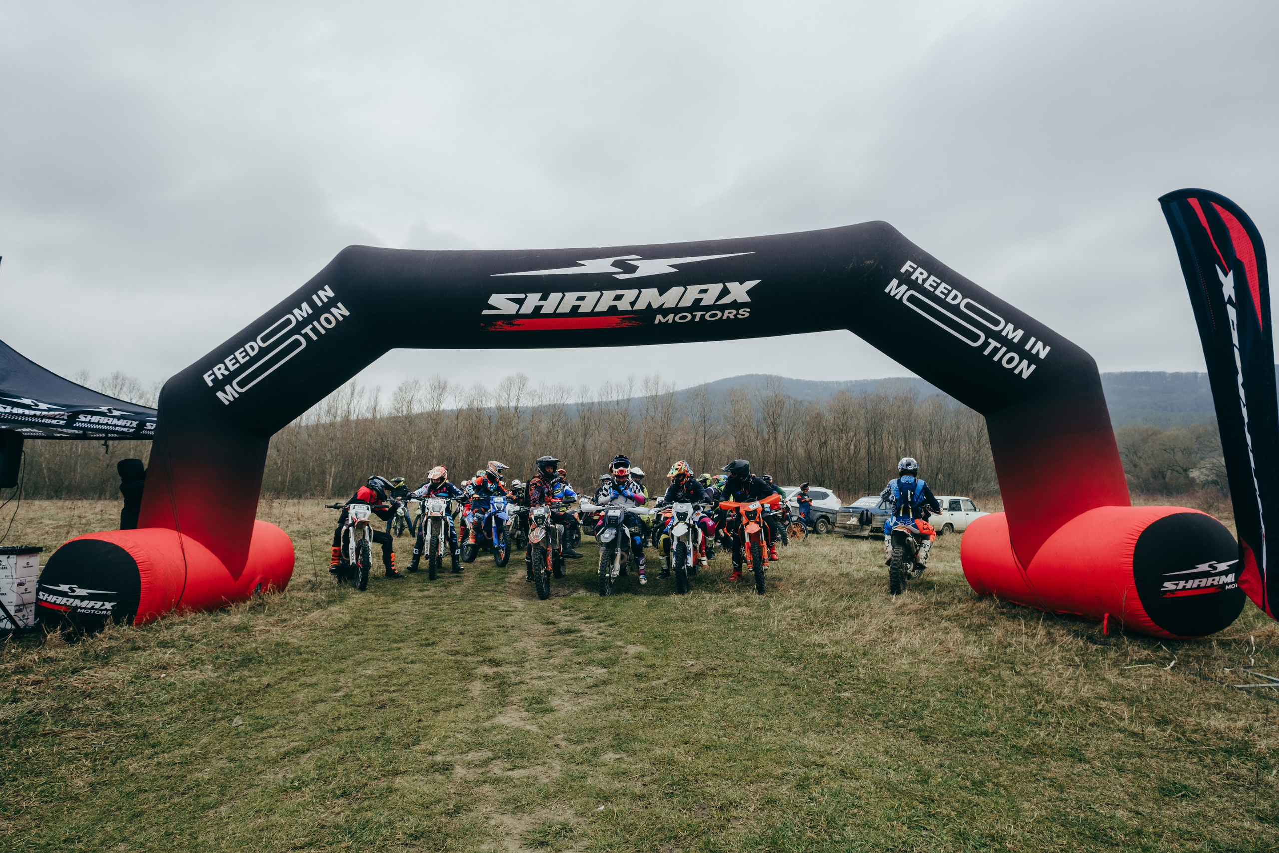 Эндуро Фест от Shamax Motors (Краснодар). Свадебный фотограф Денис Ожигин в Краснодаре и крае. Эмоциональная и стильная съемка вашего дня