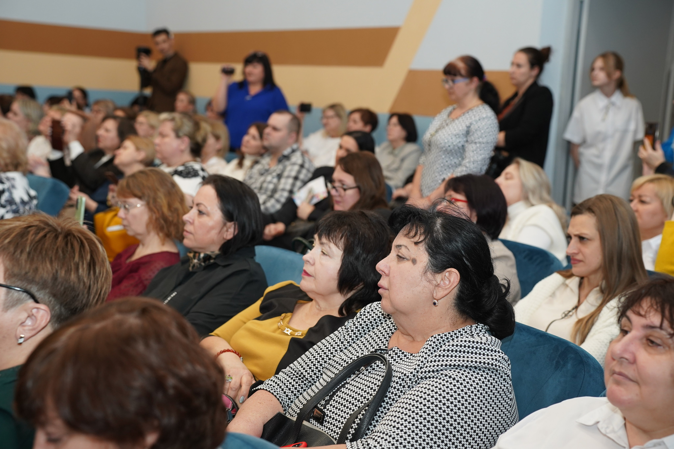 Мероприятие. MEMENTO.Выпускные альбомы, школьные, юбилейные и другие книги. Ростов-на-Дону