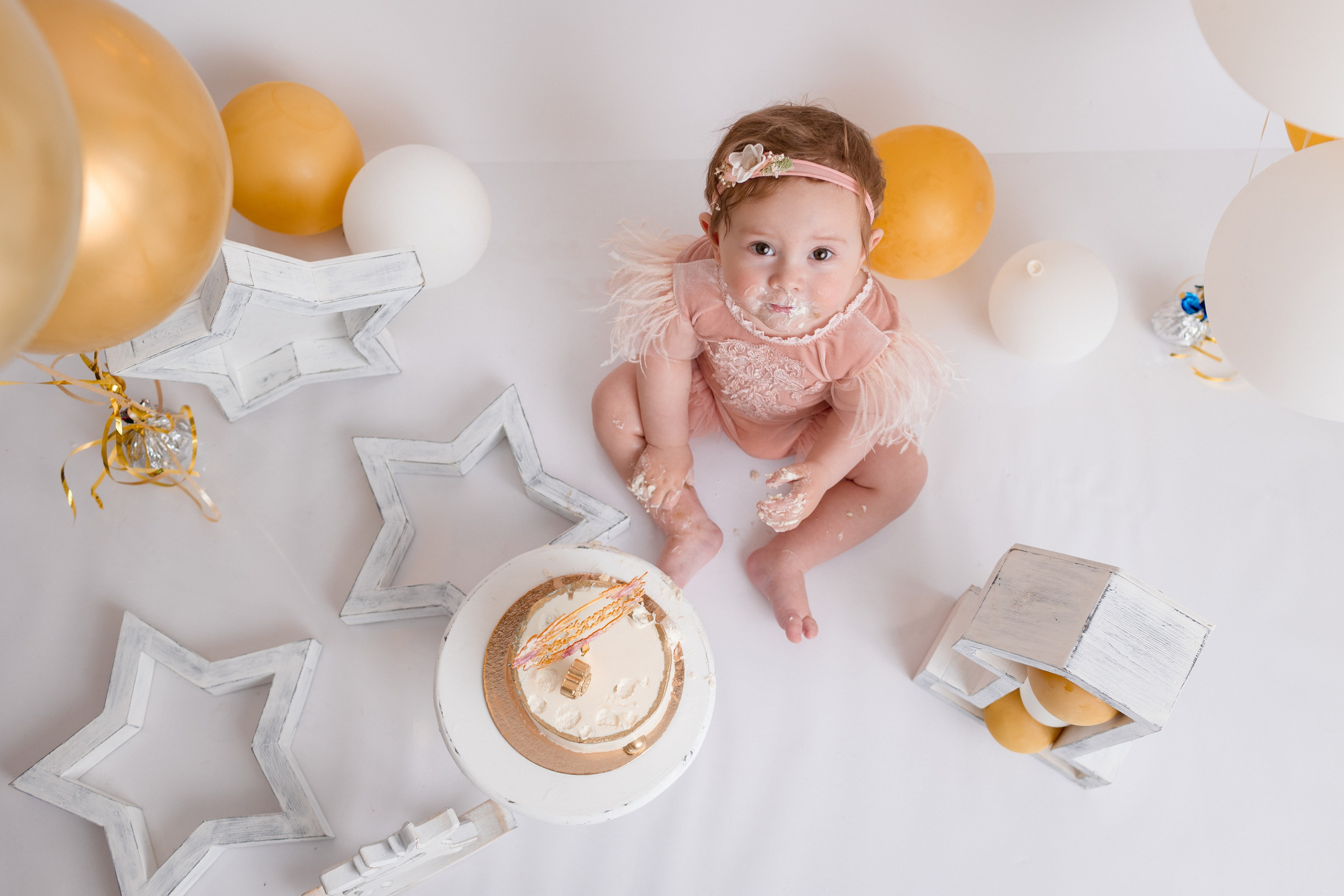 Годик стандарт. Newborn Фотограф в Твери