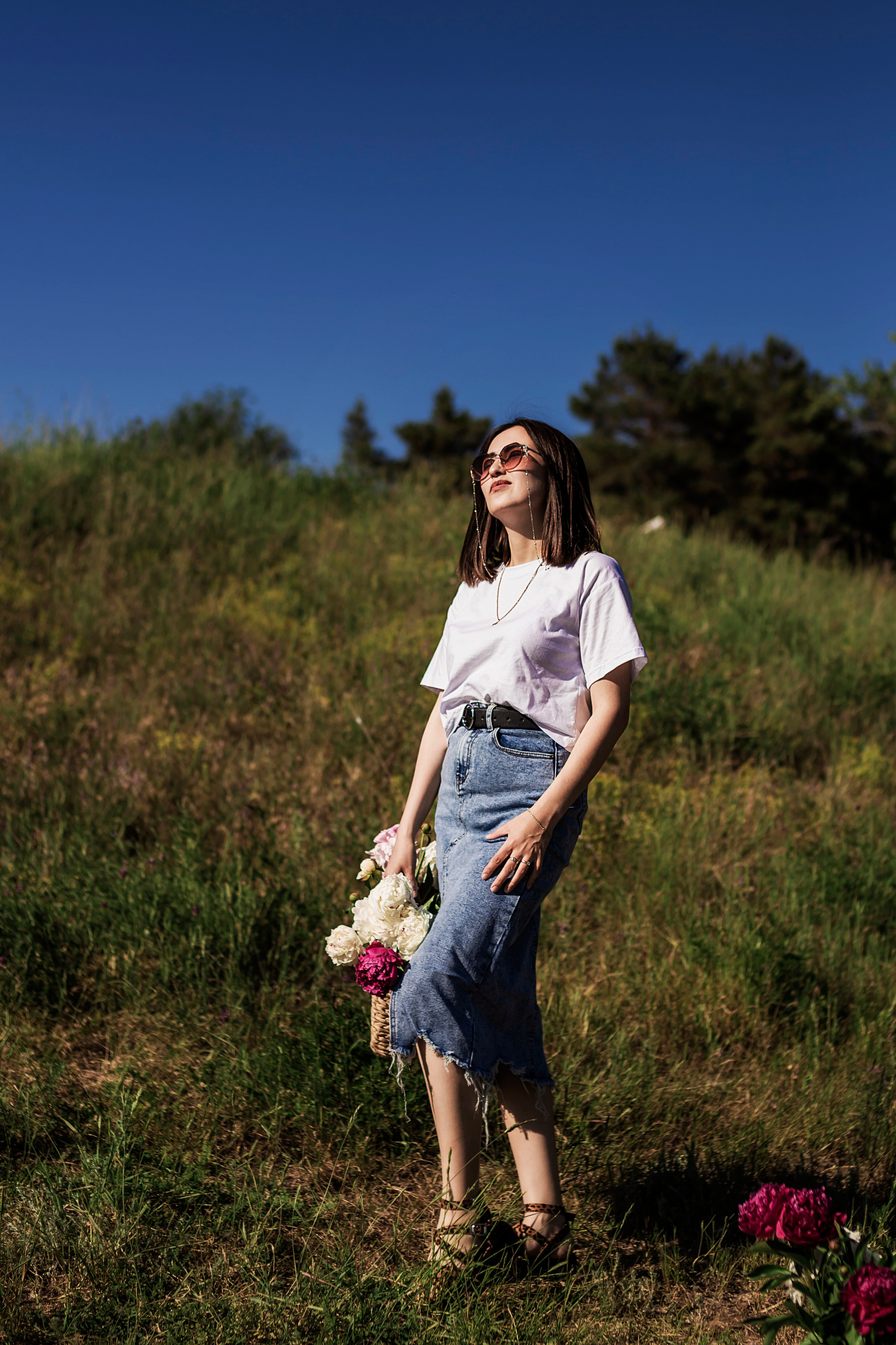 Фотосессия с пионами. Семейный фотограф в Саратове