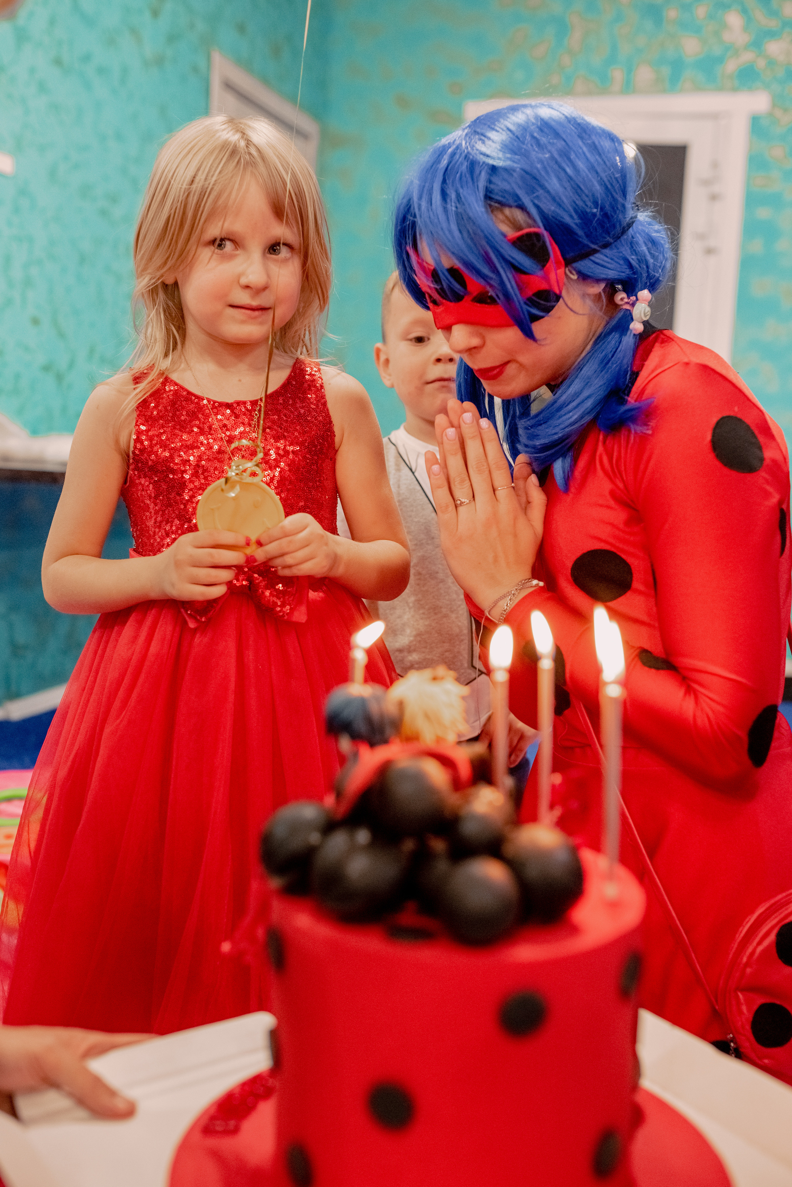 Леди Баг и супер-кот. Ульяна Сёмина, фотограф, Москва