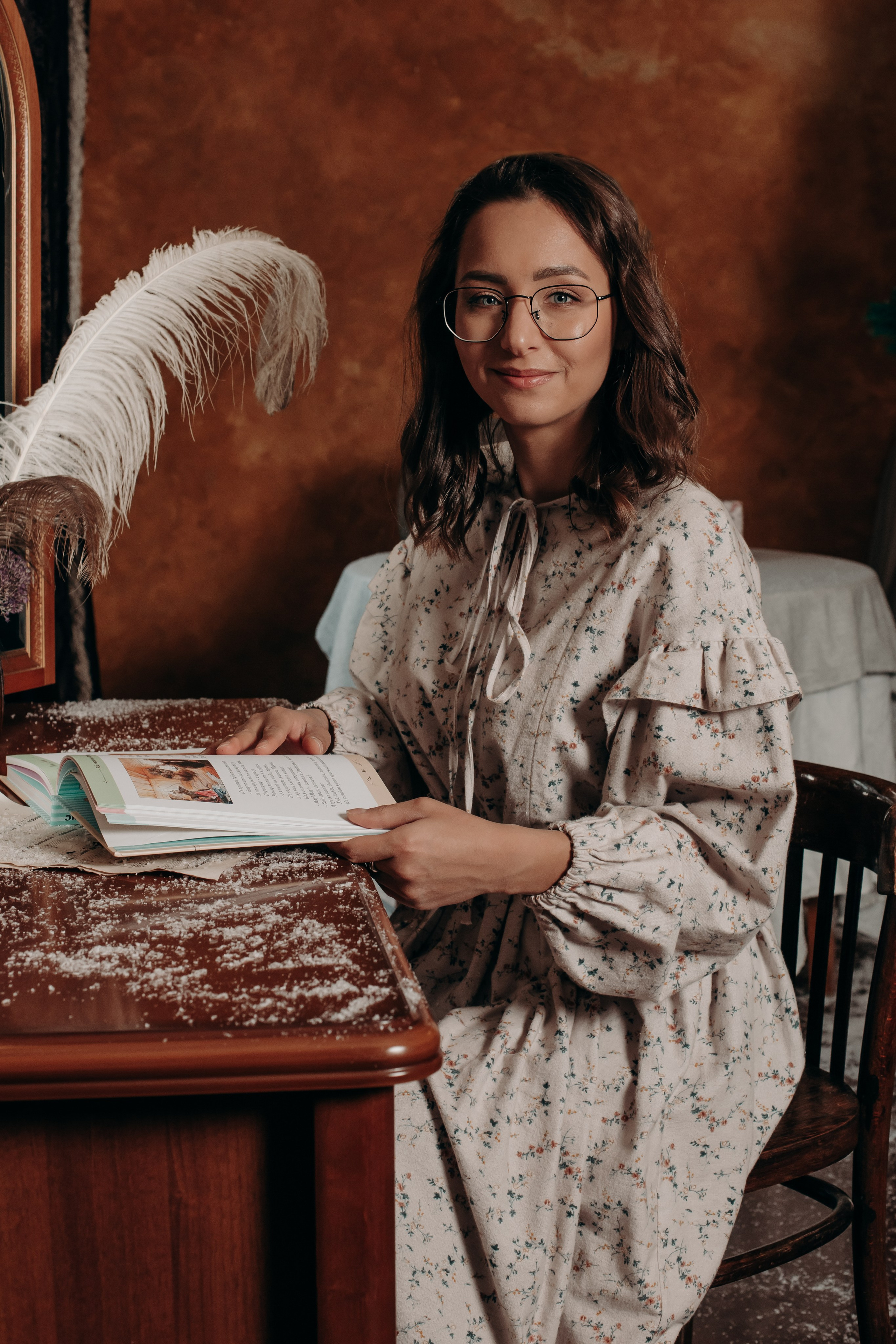 Съемка для владелицы книжного магазина. Фотограф вашей улыбки. Москва