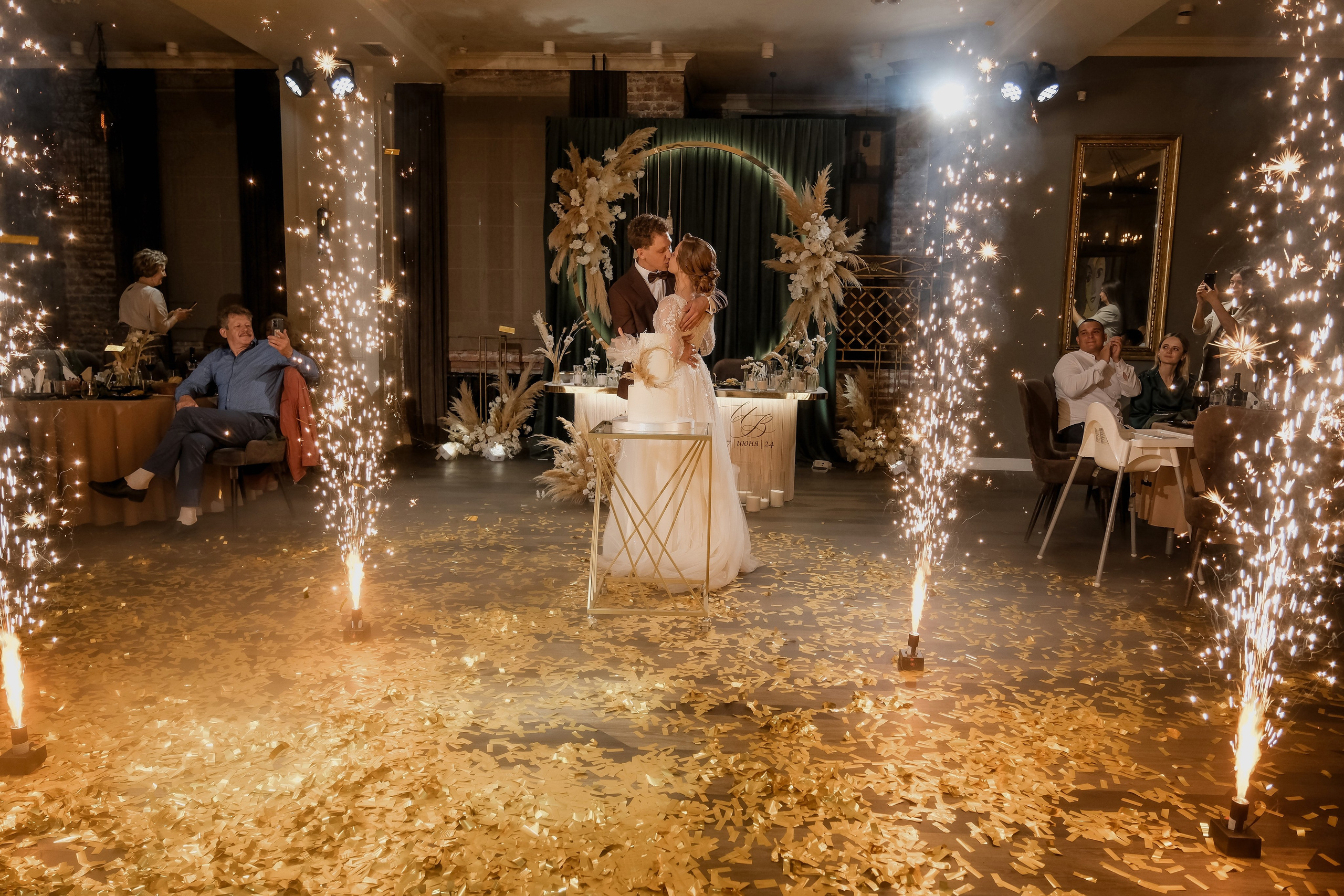 Свадебный фотограф в Омске Николай Рождественский. Профессиональный фотограф Николай Рождественский. Москва, Омск, Тюмень