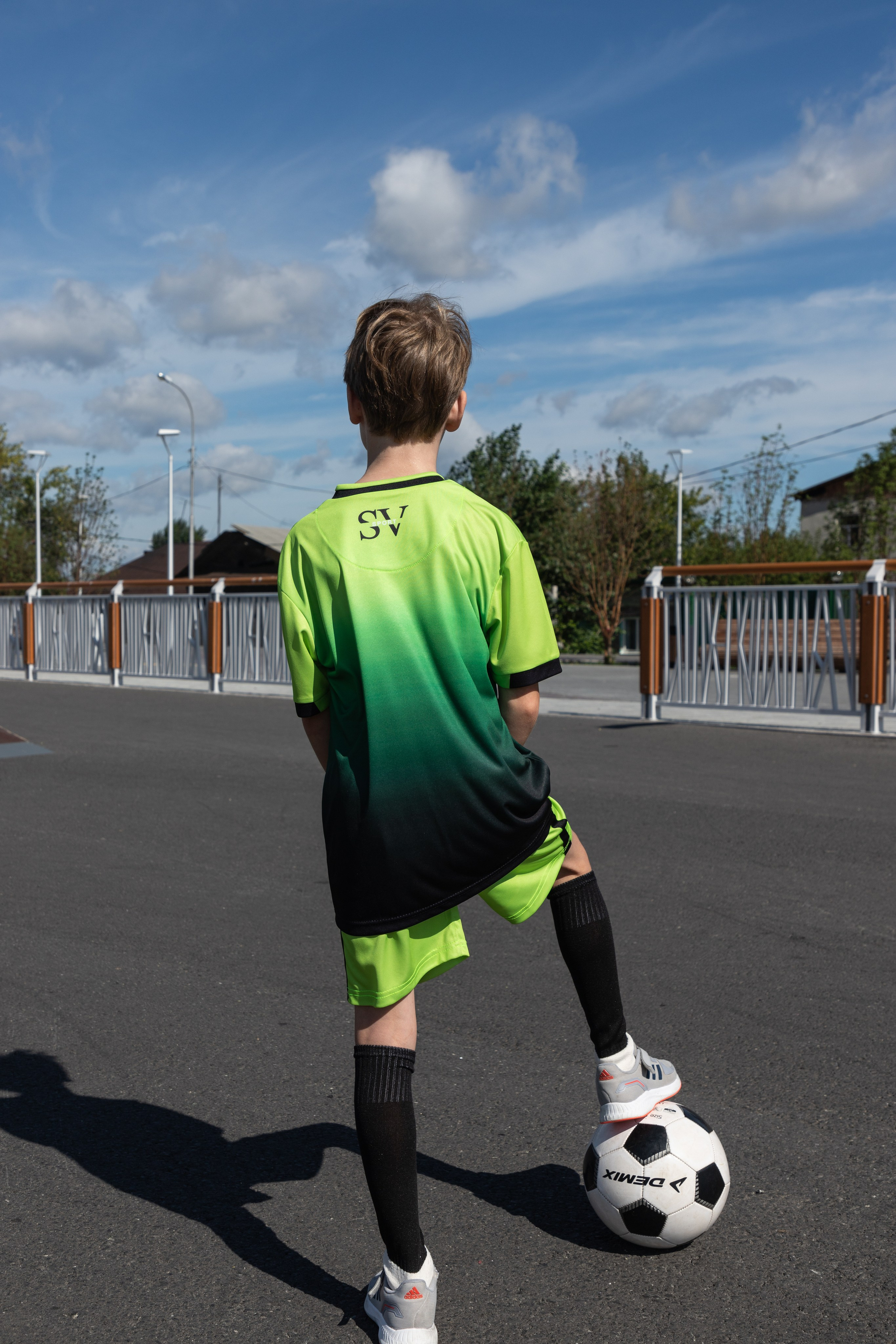 Футбольная форма. Фотограф Денис Лесковский (Тюмень)