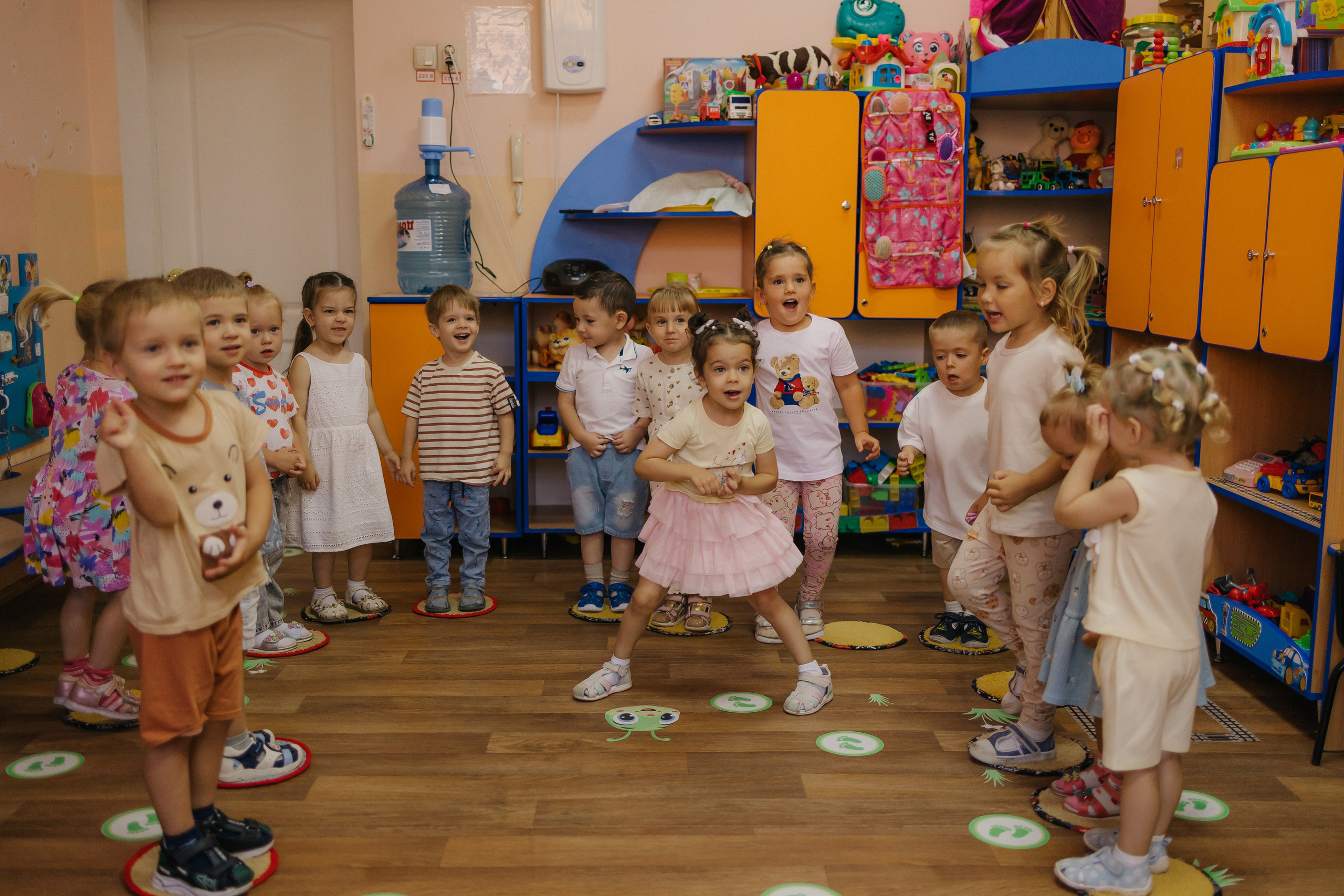 1 день малышей из жизни сада. СЕМЕЙНЫЙ ФОТОГРАФ В САРАТОВЕ