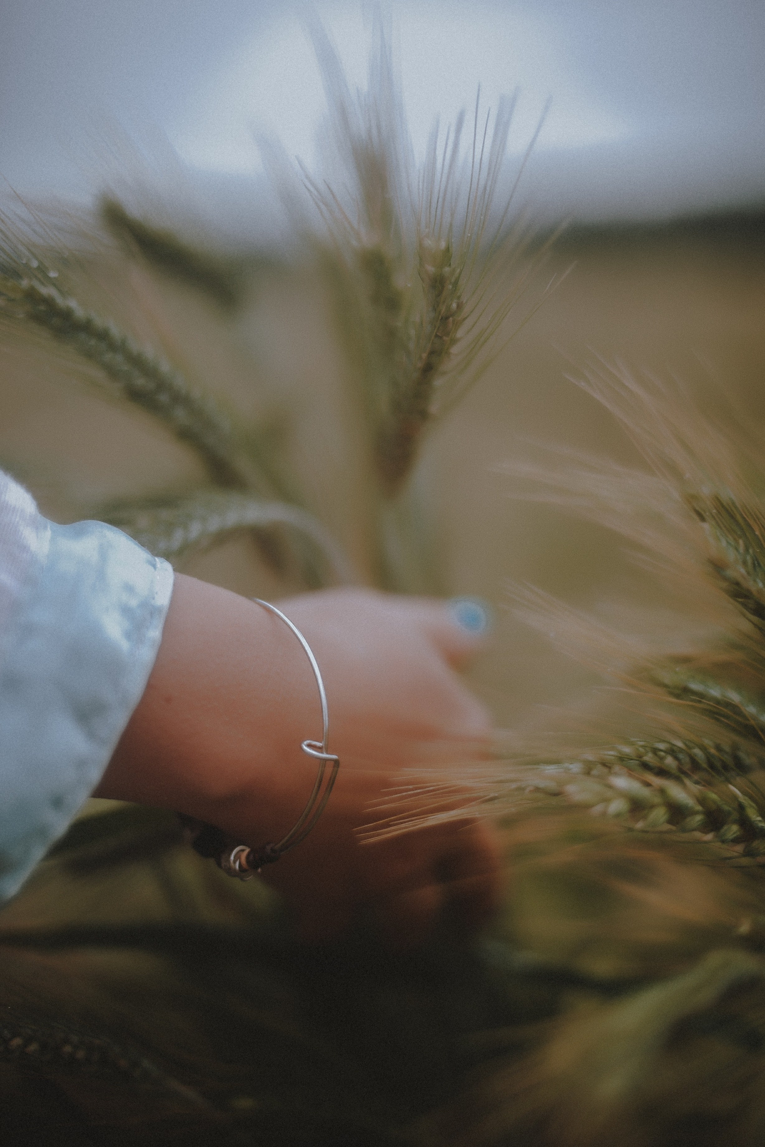 Славянская мифология. Богиня Девана, бог Сварог и волк Ратибор. Свадебный и семейный фотограф в Москве Сажина Кристина КиМ. Свадебный оператор в Москве Сажин Максим