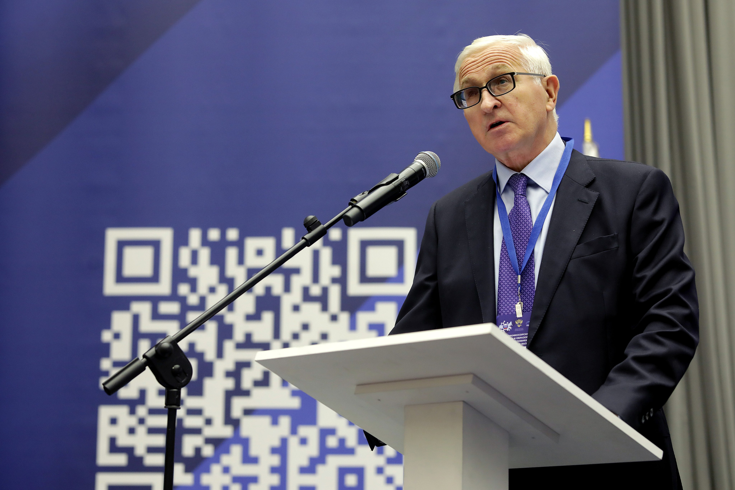 Всероссииский съезд ученых Российской федерации. Art photographer Nino