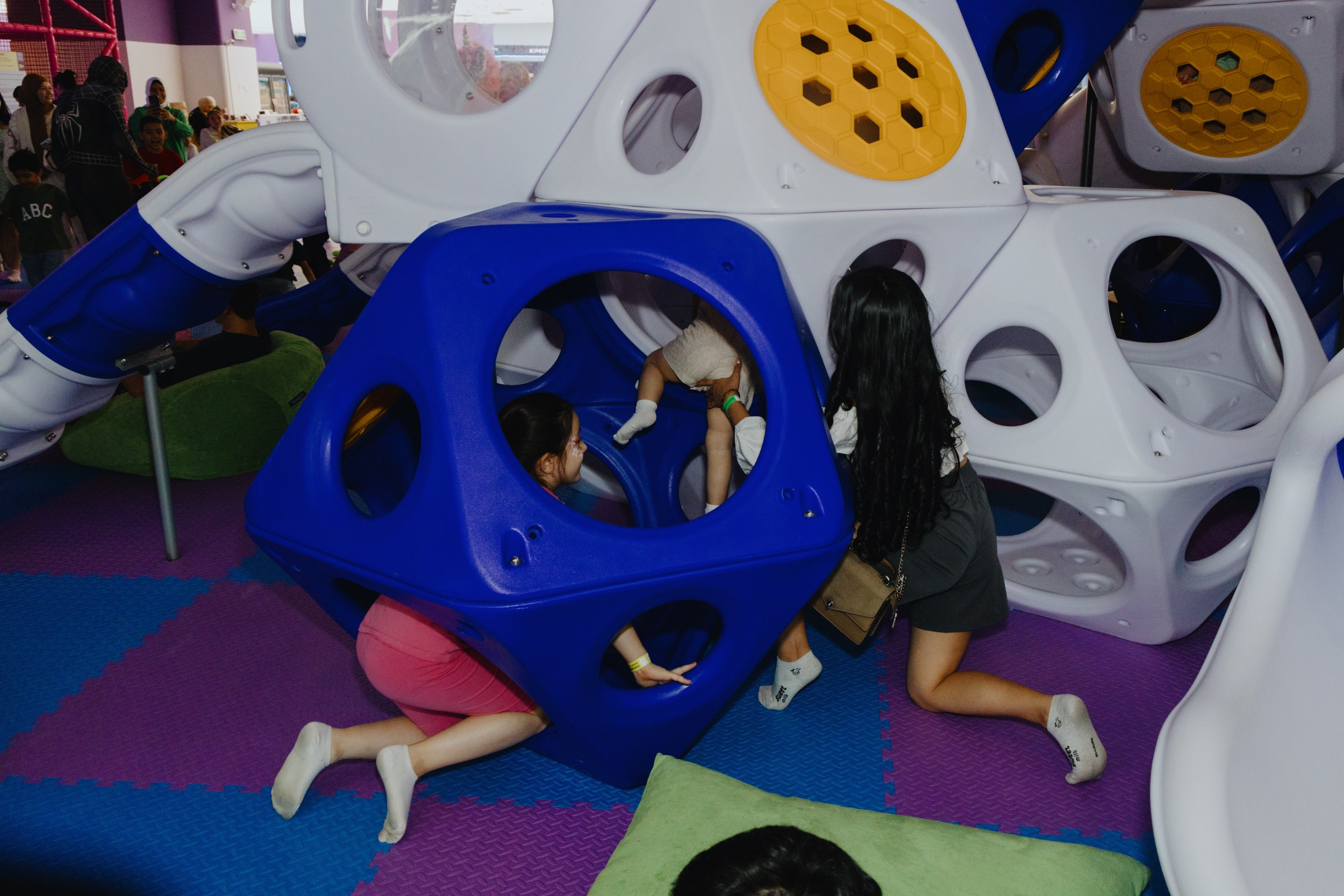 Reportage. Commerce & art photographer