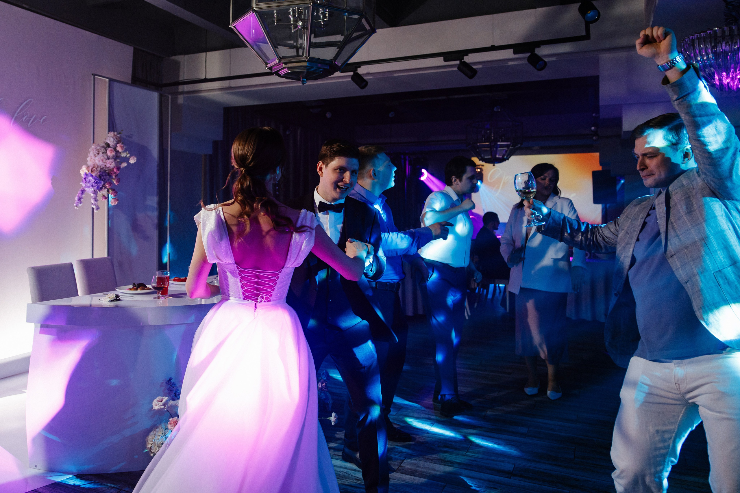 Денис и Юлия. Dieci. Свадебный фотограф Балчугова Мария Екатеринбург