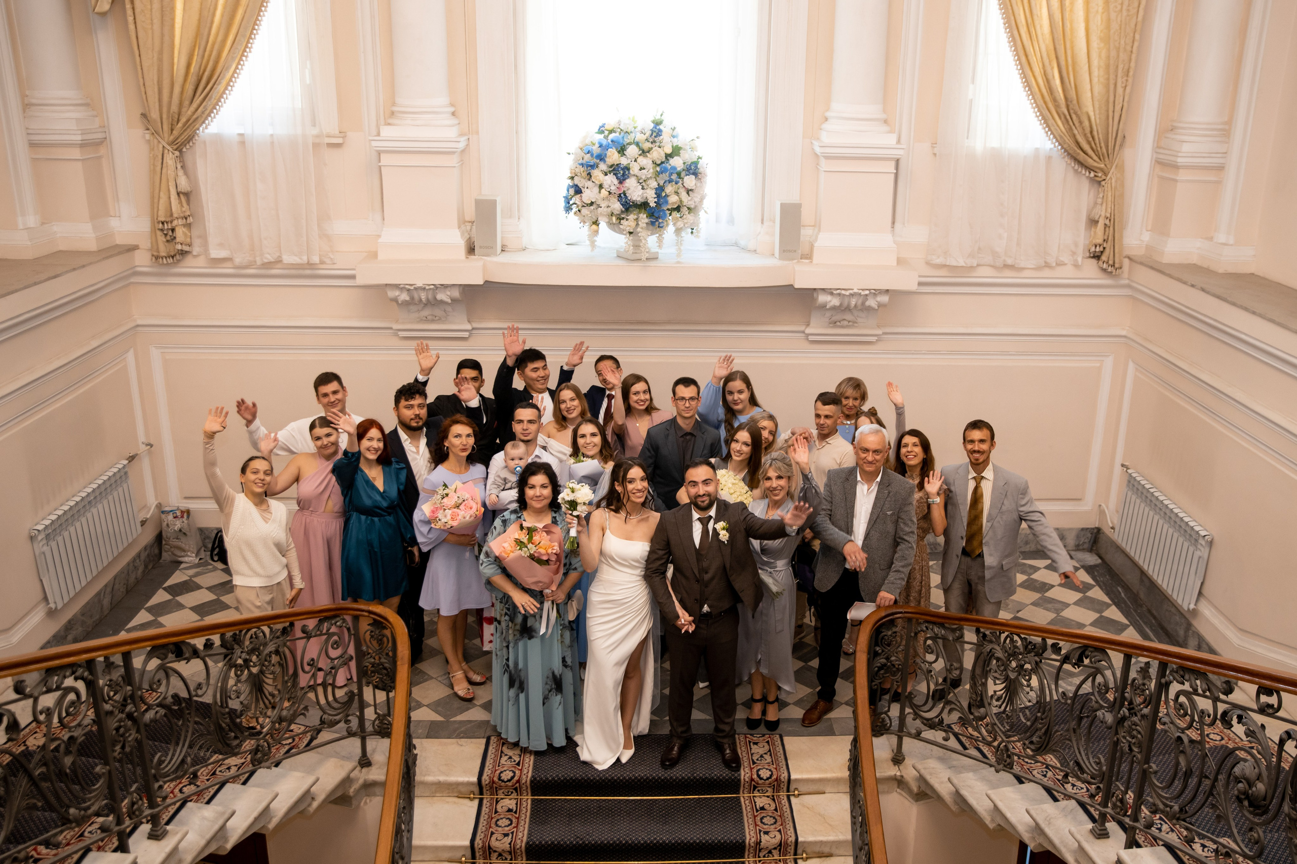 Анна и Александр / Прогулка + ЗАГС. Свадебный и семейный фотограф в Москве Диана Левченко