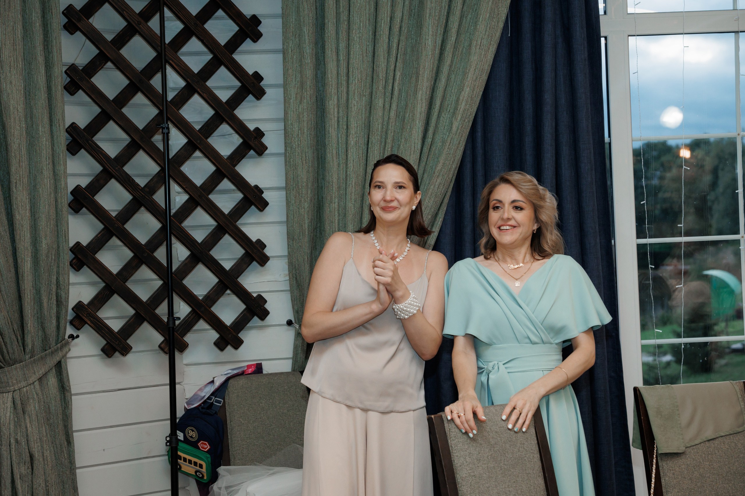 Регистрация в отеле Fish Point, ЗАГС Бутово, прогулка в Остафьево. Свадебный и репортажный фотограф (Москва, Королев и другие)