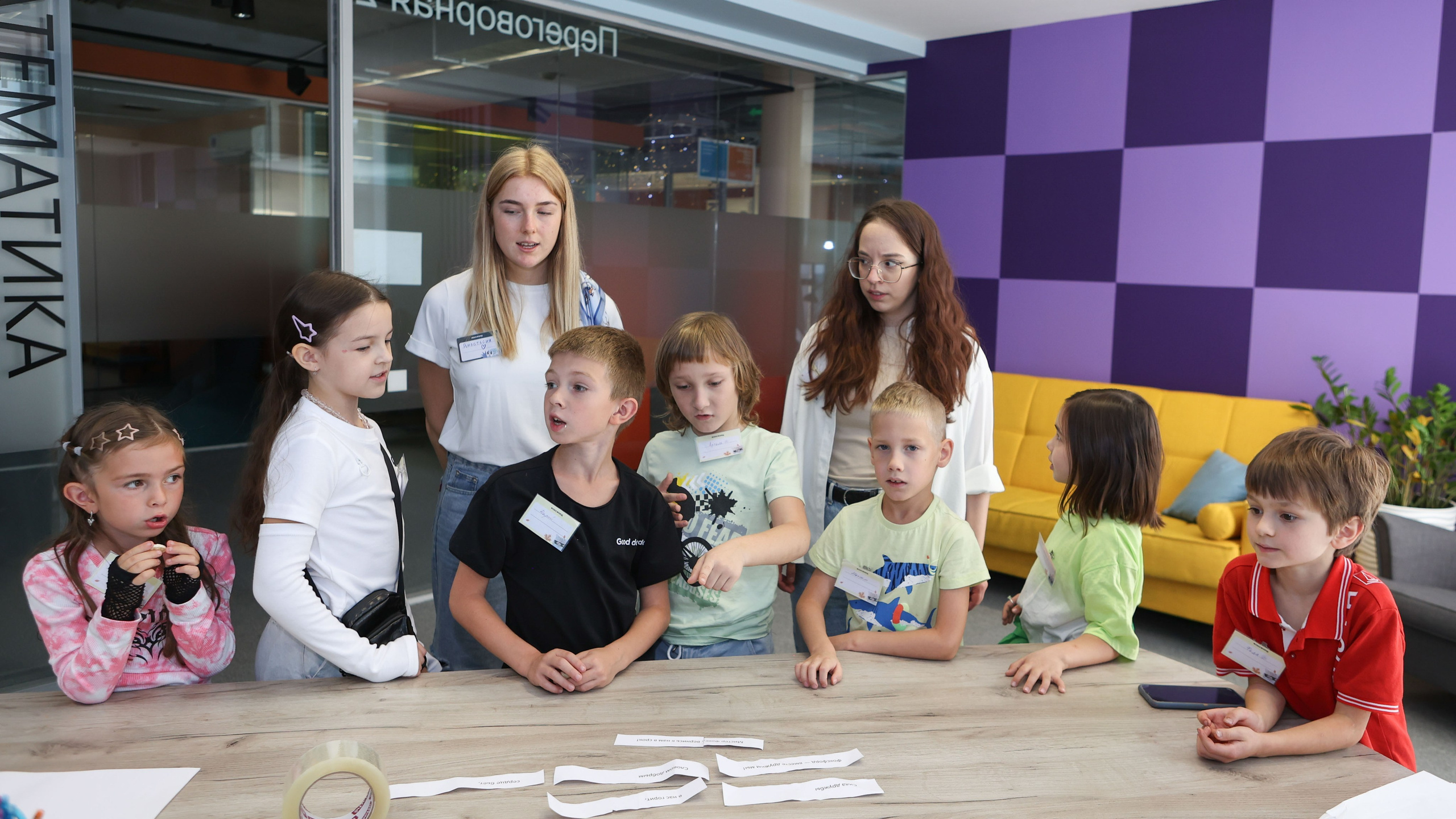 Новый учебный год в Школе Фоксфорд 1-2 классы. Выпускные альбомы и школьный фотограф в Подольске, Троицке, Щербинке, Москве и Московской области