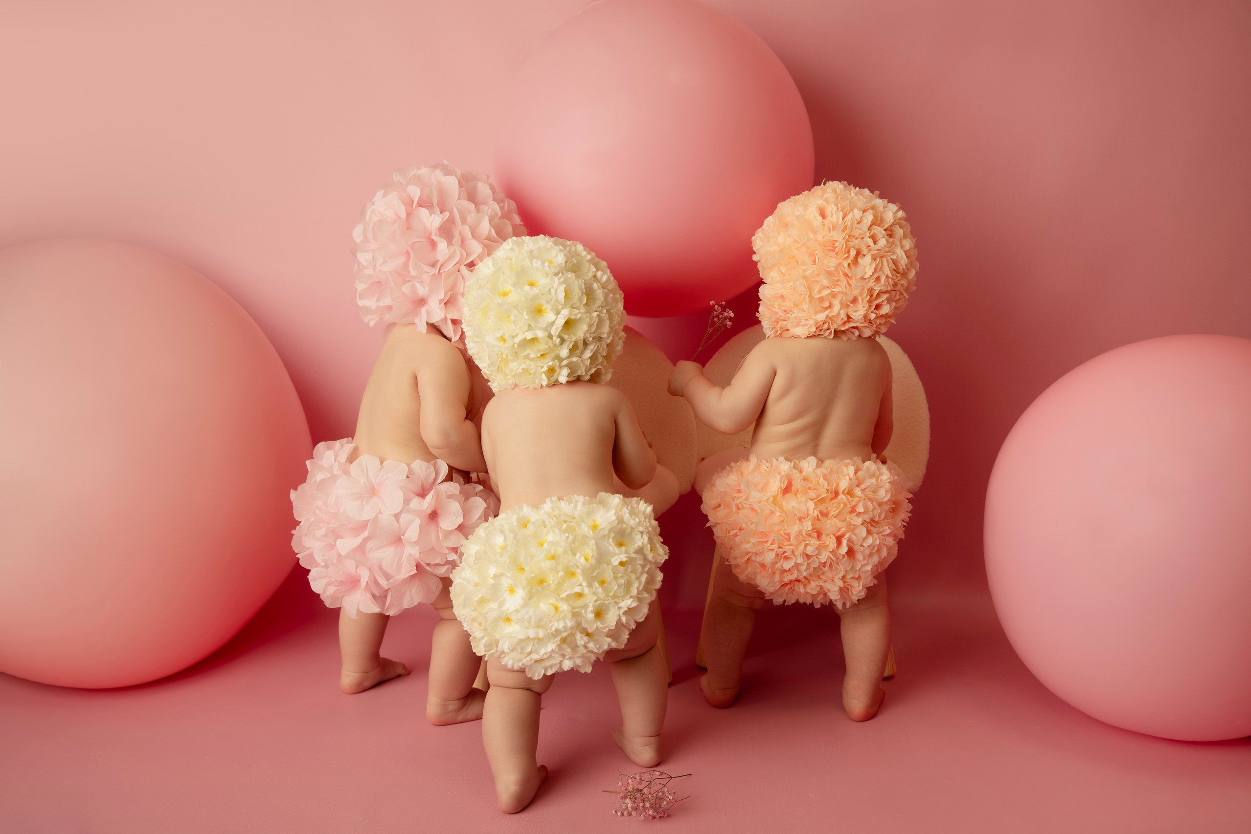 Съемка годовасиков в цветочных костюмах. Фотограф новорожденных, детский фотограф  Москва.Семейная съемка Москва. Семенова Анна