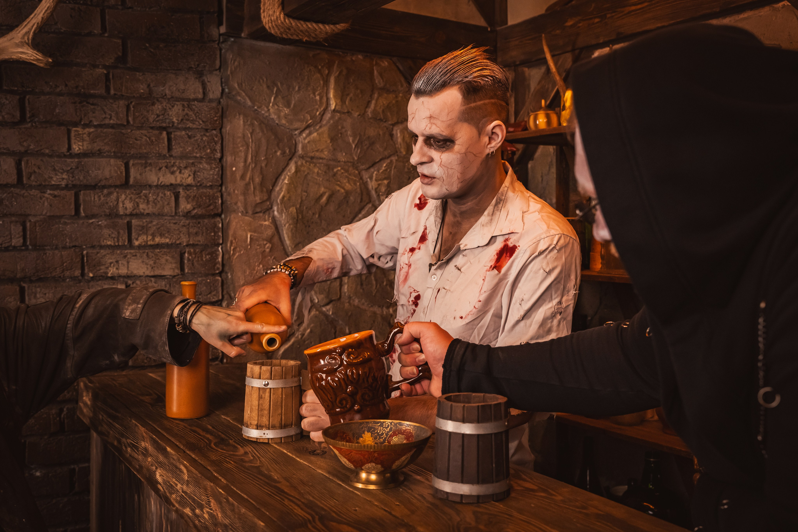 Группа NAGART в таверне. Репортажный фотограф Анастасия Рубцова