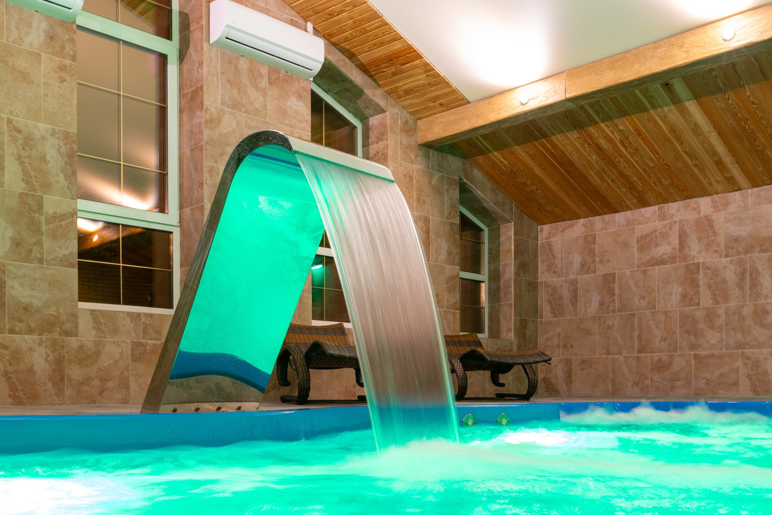 Большая Тросна вечером и новый бассейный комплекс. Фотограф в Туле Крупский АнДРей. Фотостудия «КАДР71» в Туле