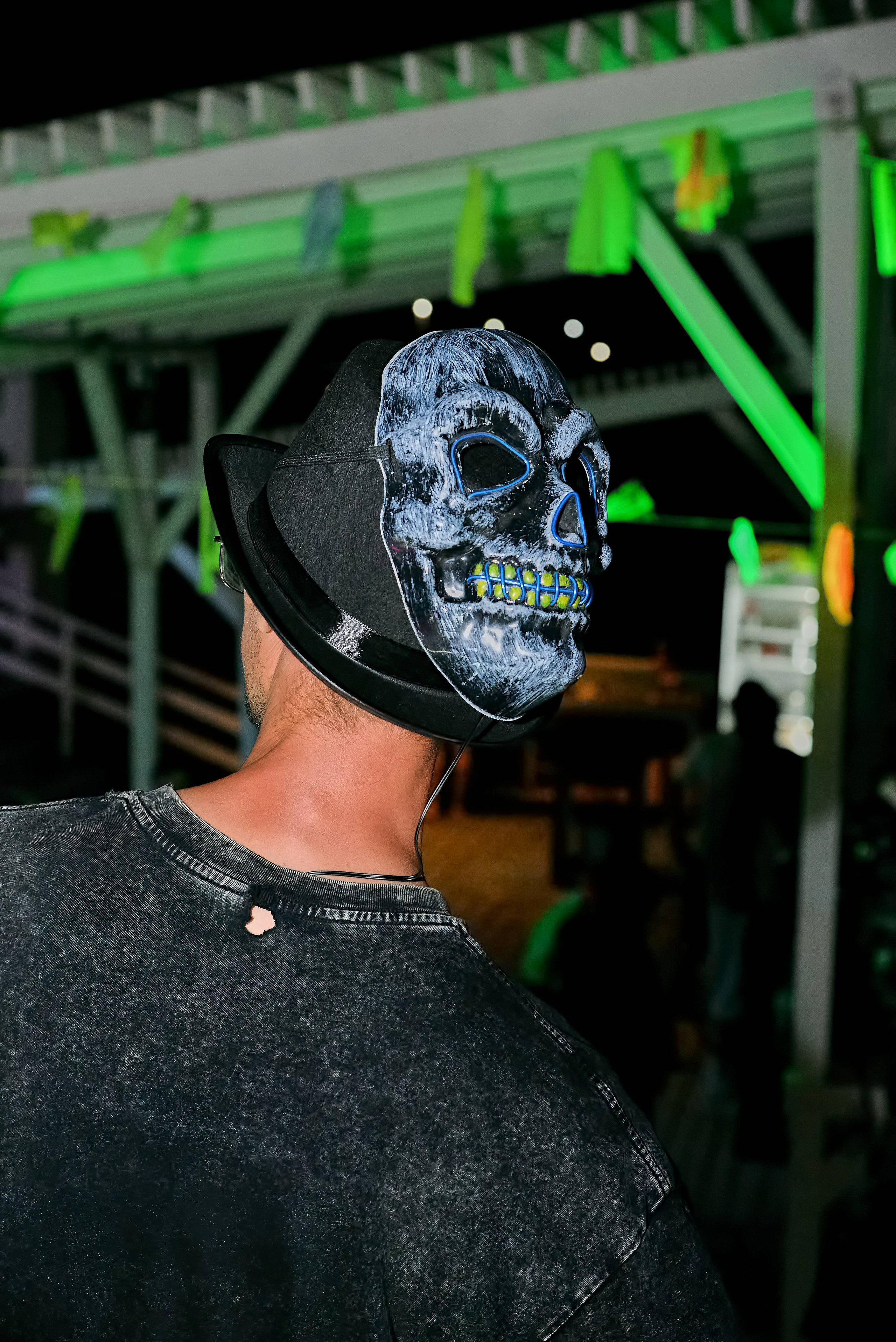 Tezzla music. Showbiz | Fashion | Reportage