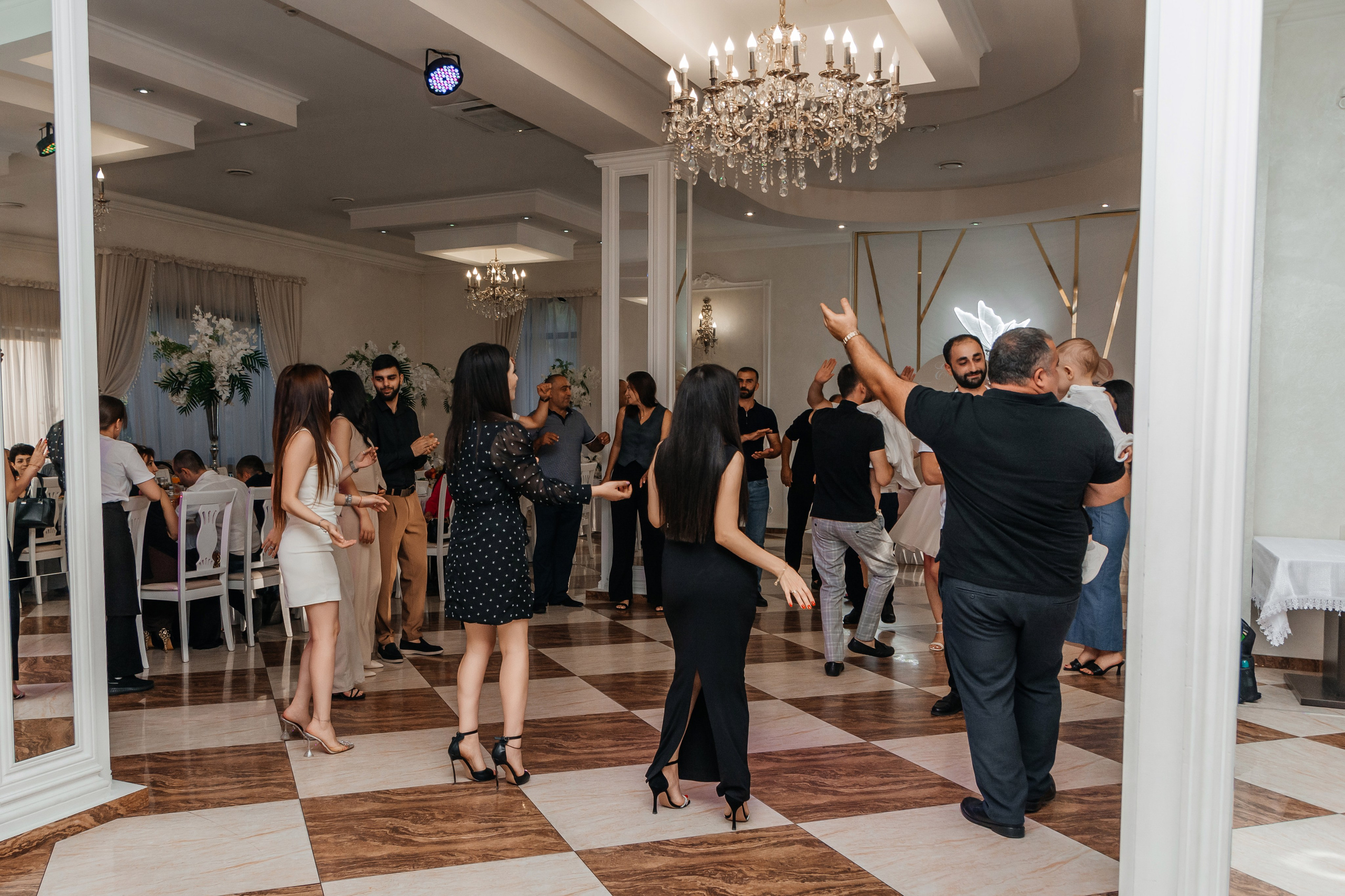 Съемка банкета на годик. Семейный и детский фотограф Кущ Наташа