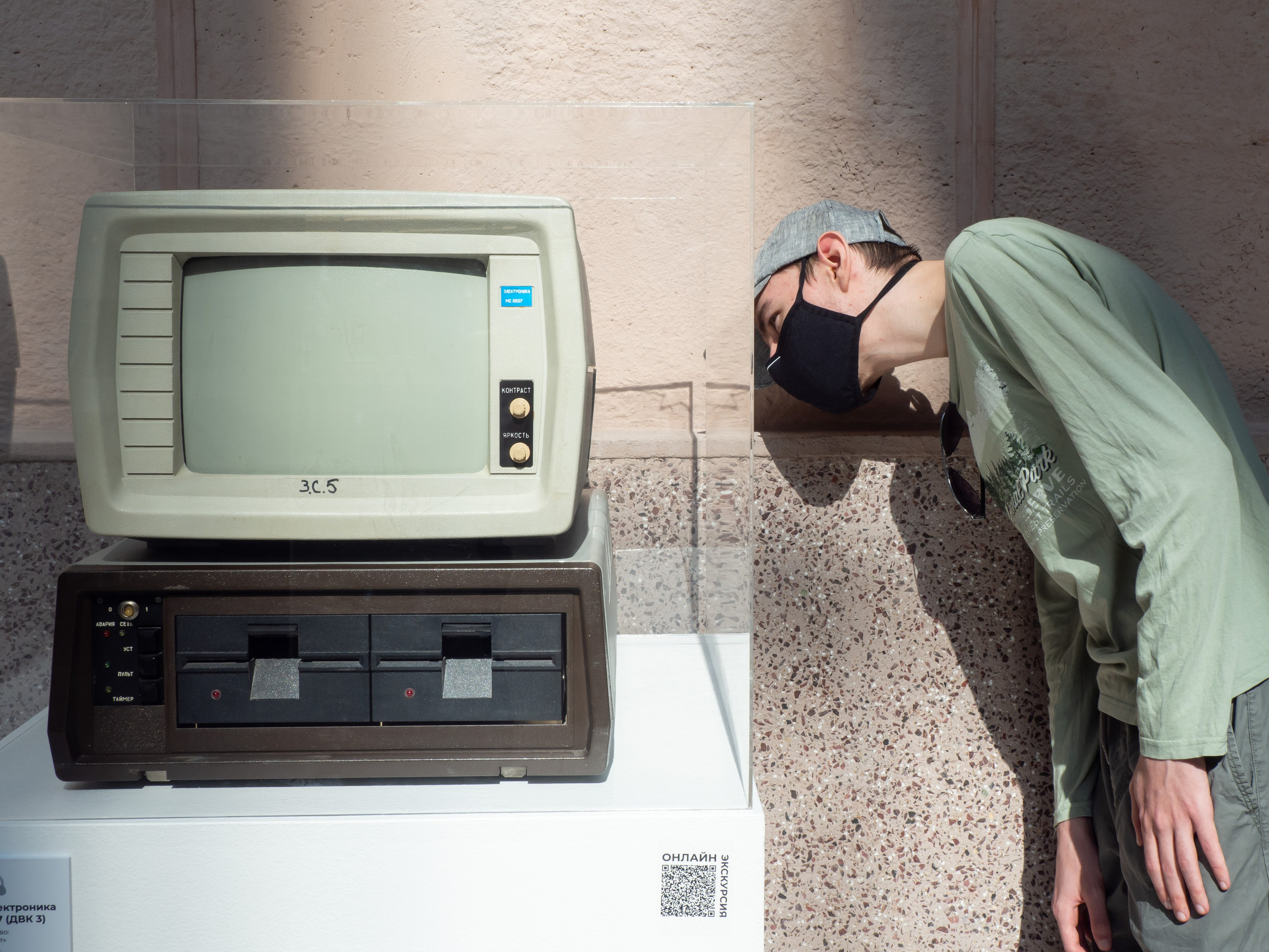 20220811 ВДНХ. Дмитрий Ремизов. Фотография, как хобби