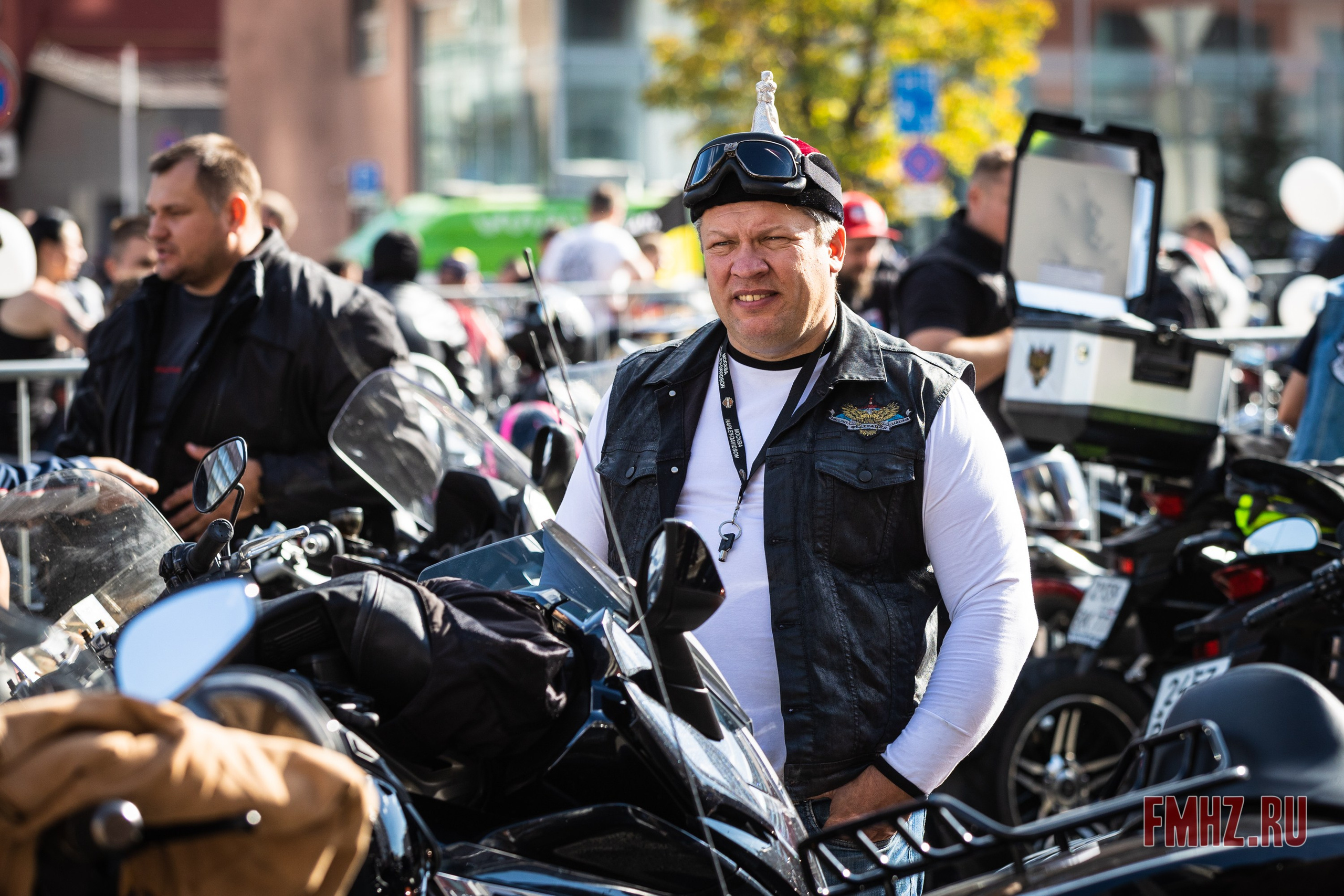 Закрытие Мотосезона 2023 на проспекте Академика Сахарова. Фотограф Владимир Охрименко
