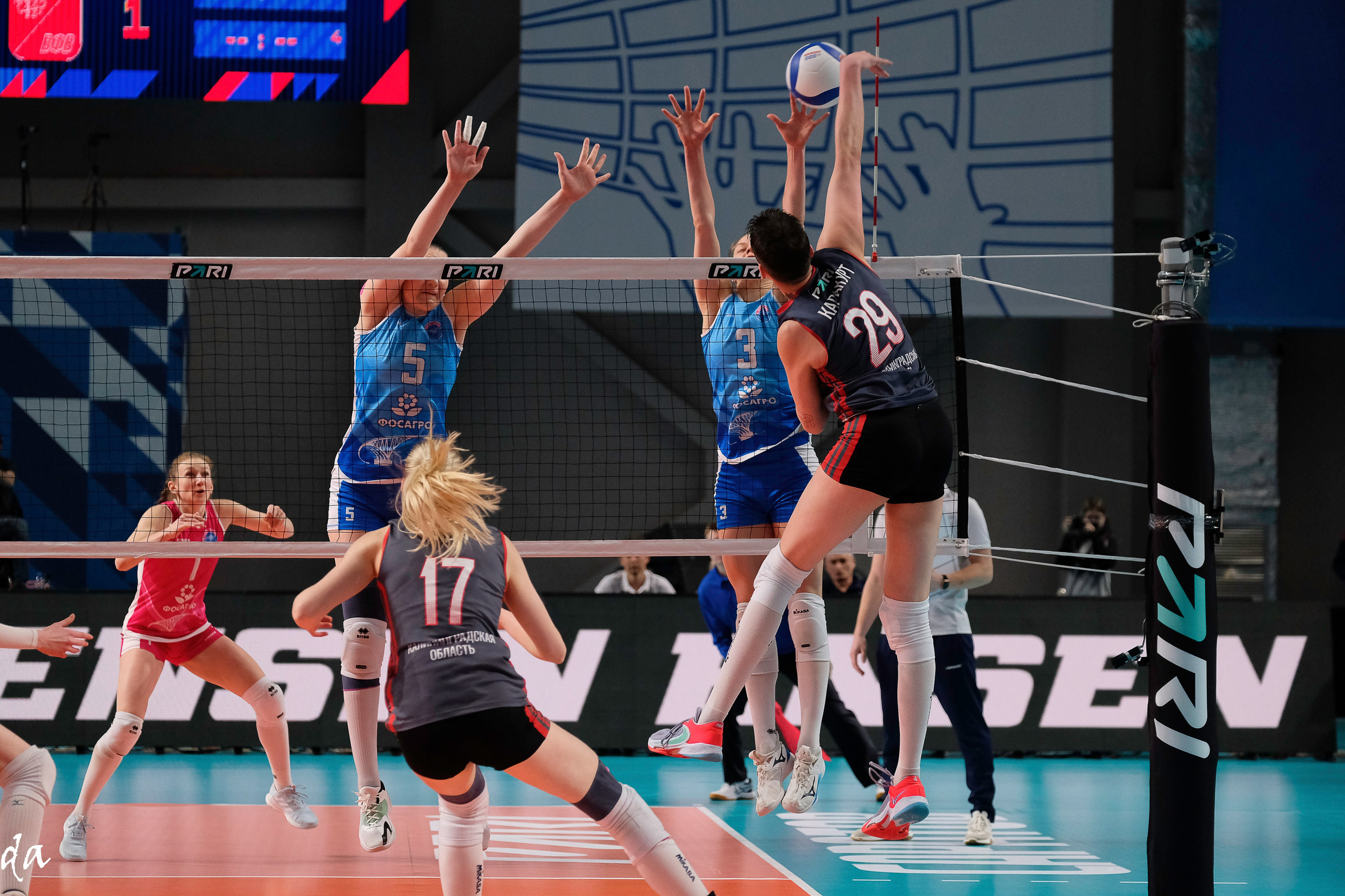 Фото волейбол женская Суперлига. Фотограф Дмитрий Алексеев