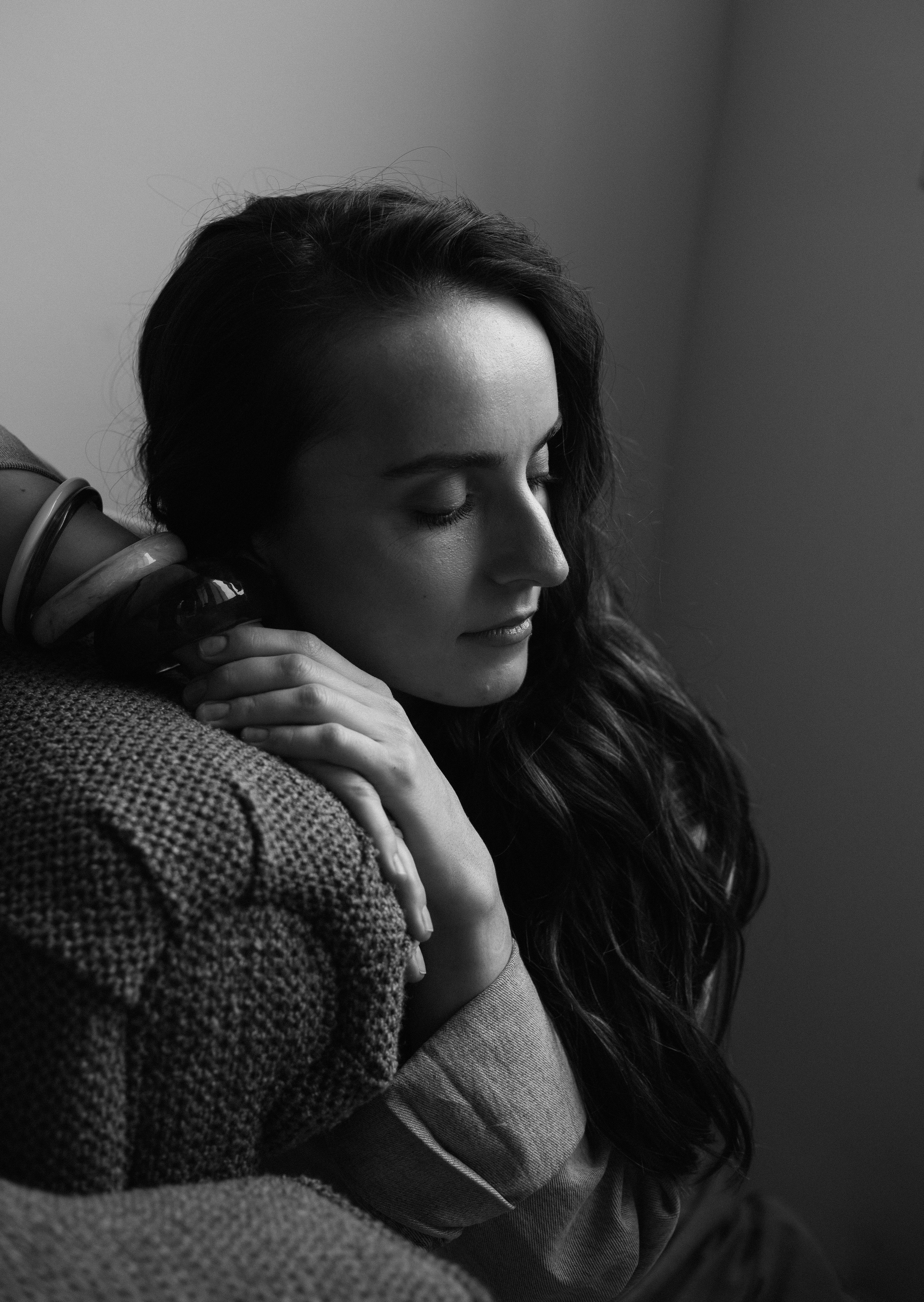 Александра. Главная