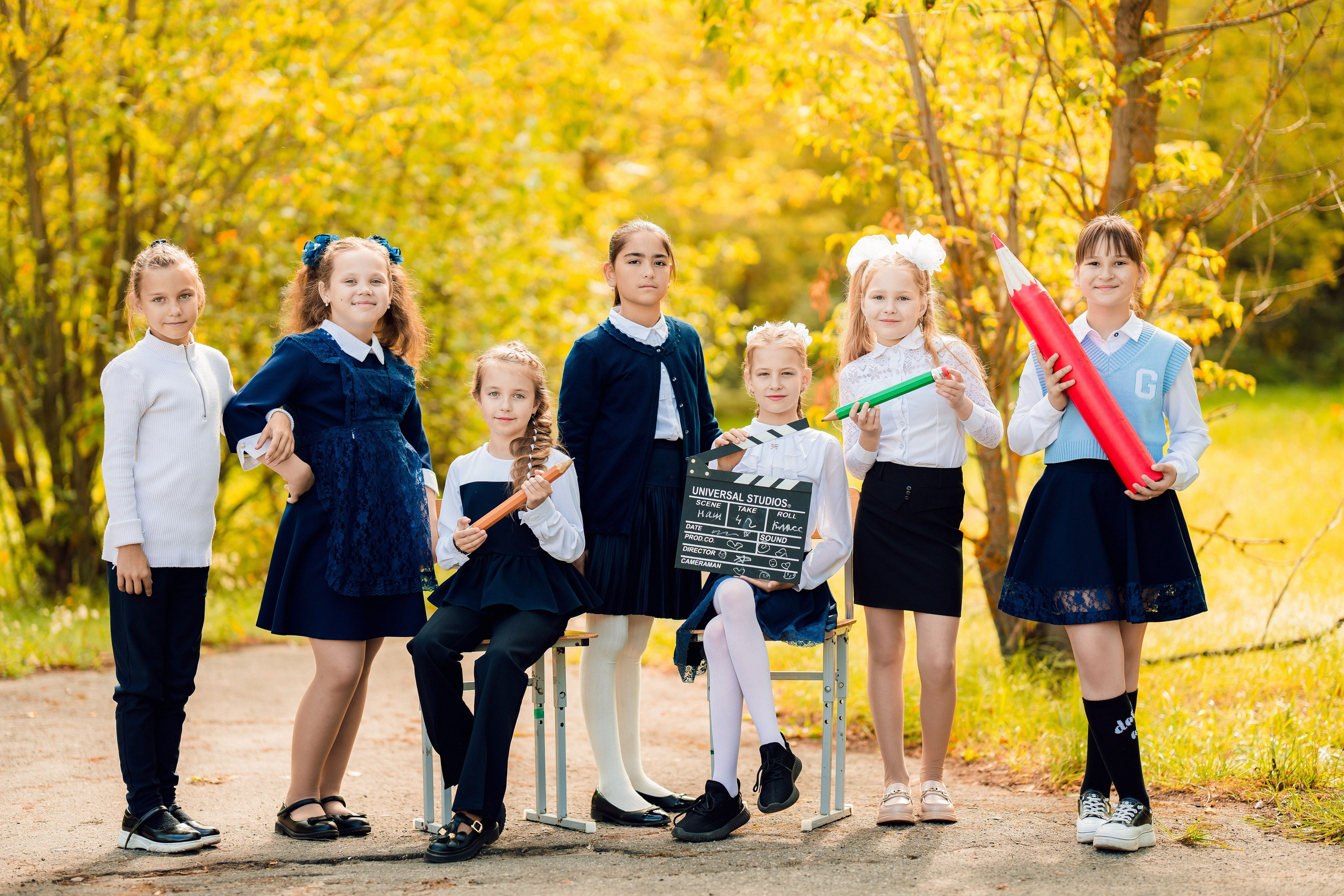 Выпускной альбом 4 класс. Выпускные альбомы Шатура Рошаль МО