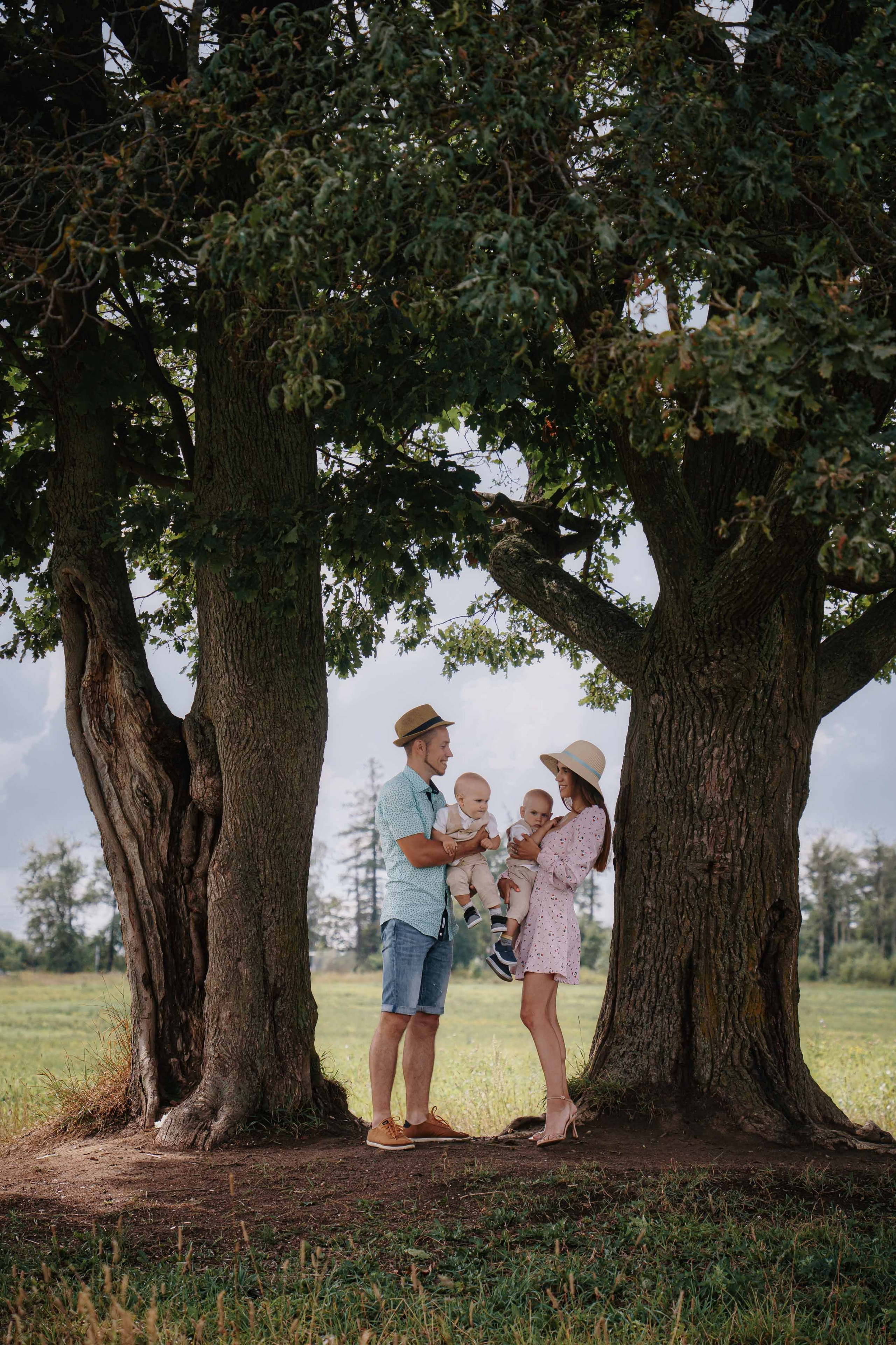 Игорь Лена Леша Сережа Людмила. Свадебный и семейный фотограф в Санкт-Петербурге Виктор Голубев