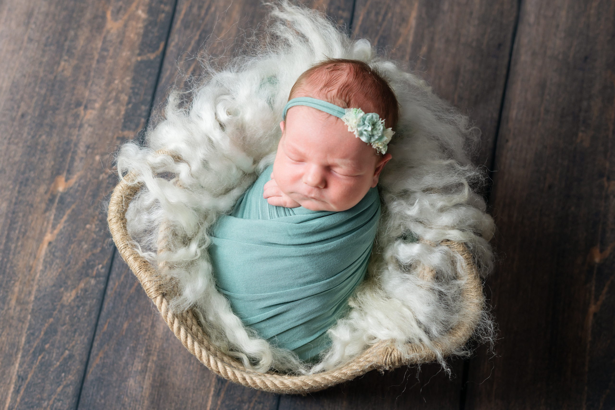 Новорожденные. Фотограф новорожденных Тюмень