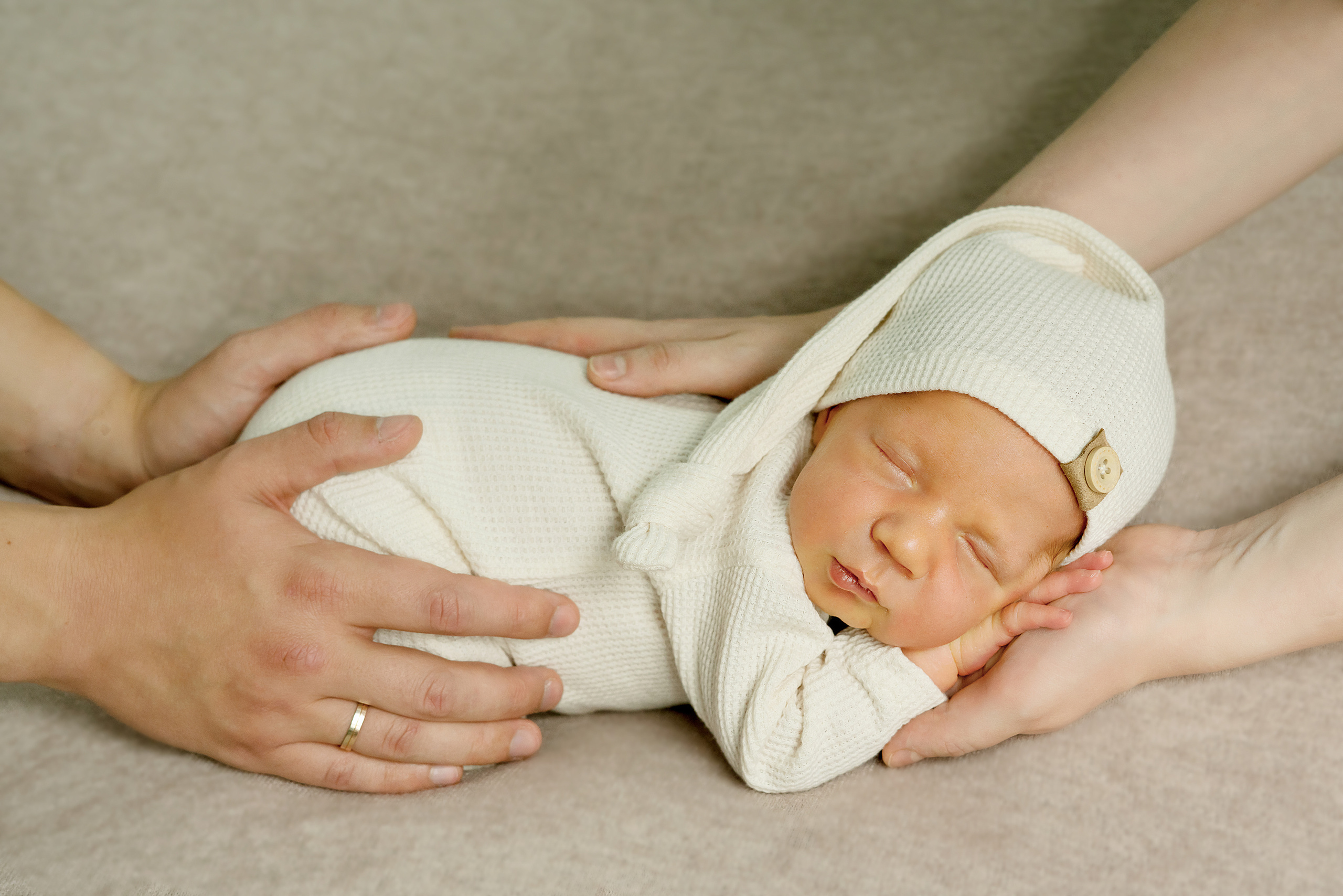 Новорожденные. Фотограф новорожденных Тюмень