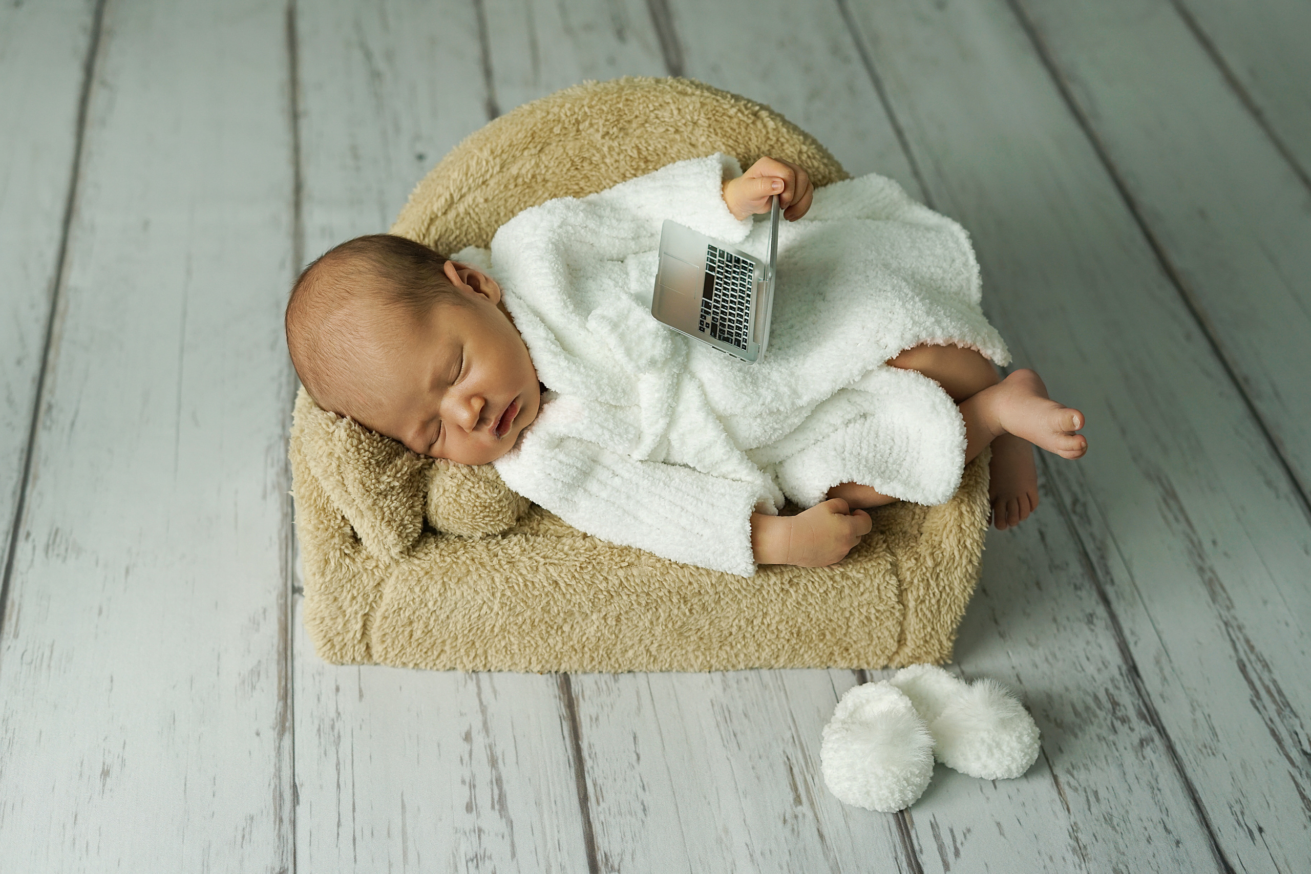 Новорожденные. Фотограф новорожденных Тюмень