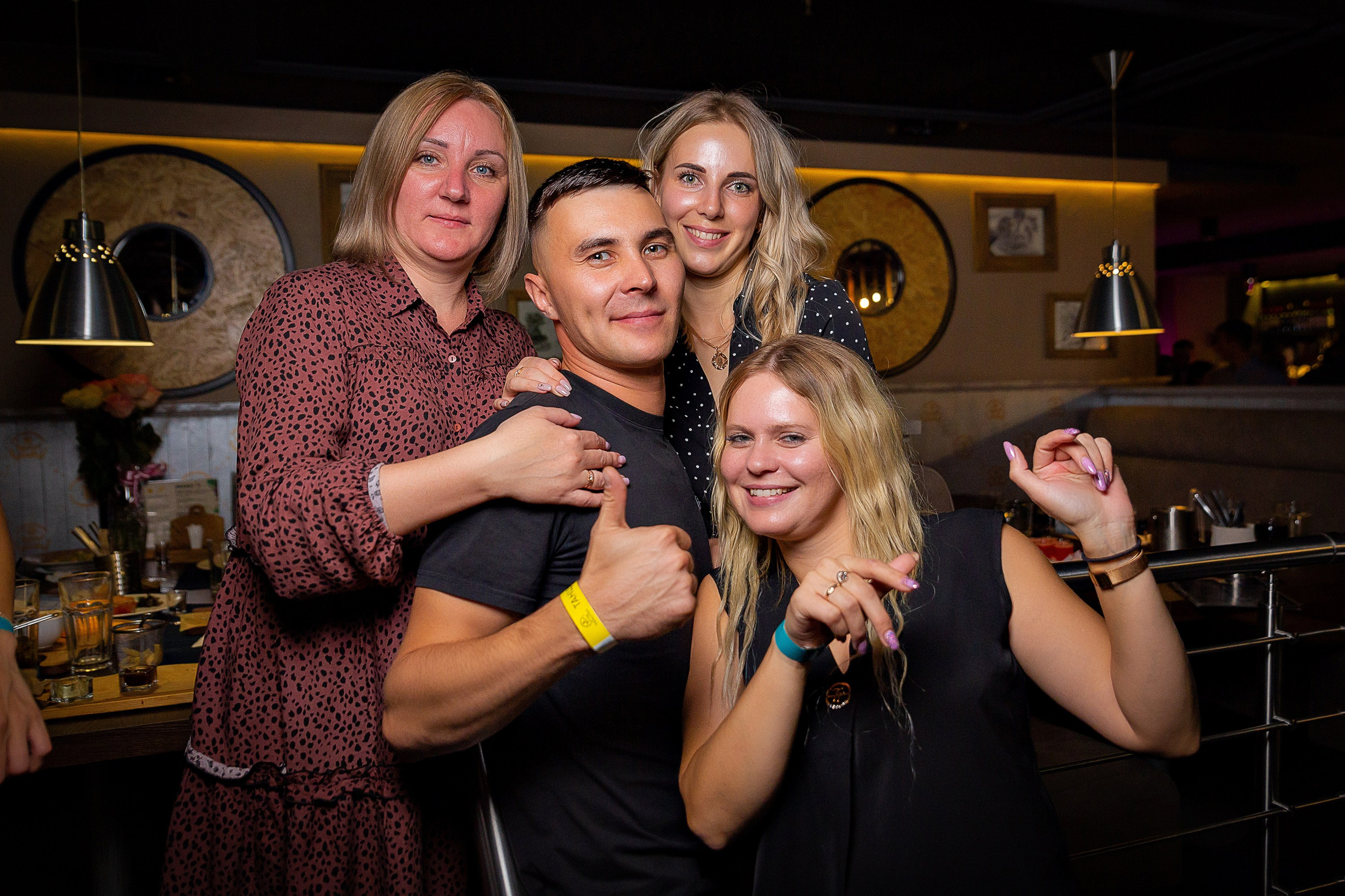 Кальянные и клубы. Фотограф Комаров Сергей