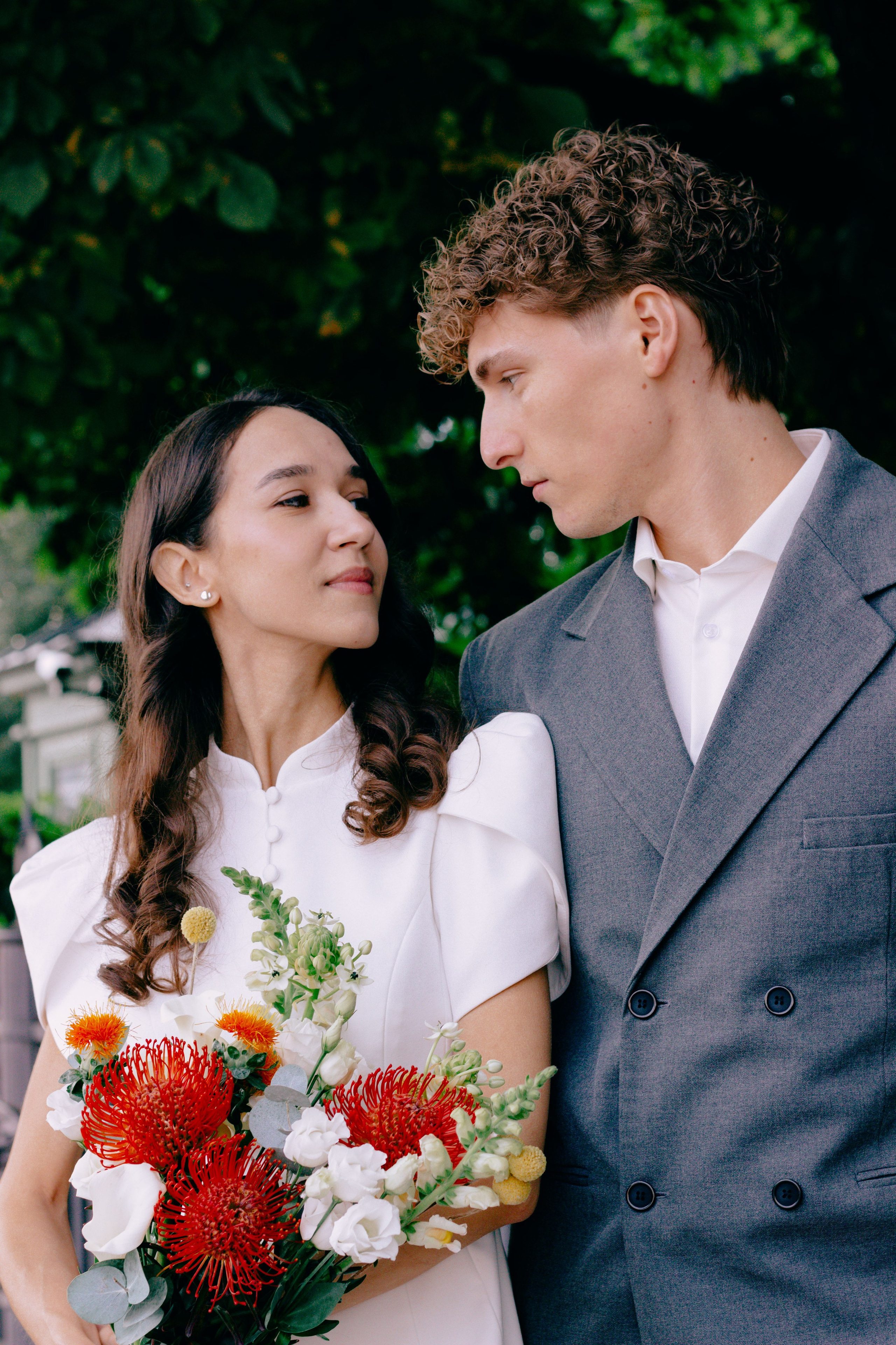 Свадебная прогулка. Юля Мурашова портретный и документальный фотограф