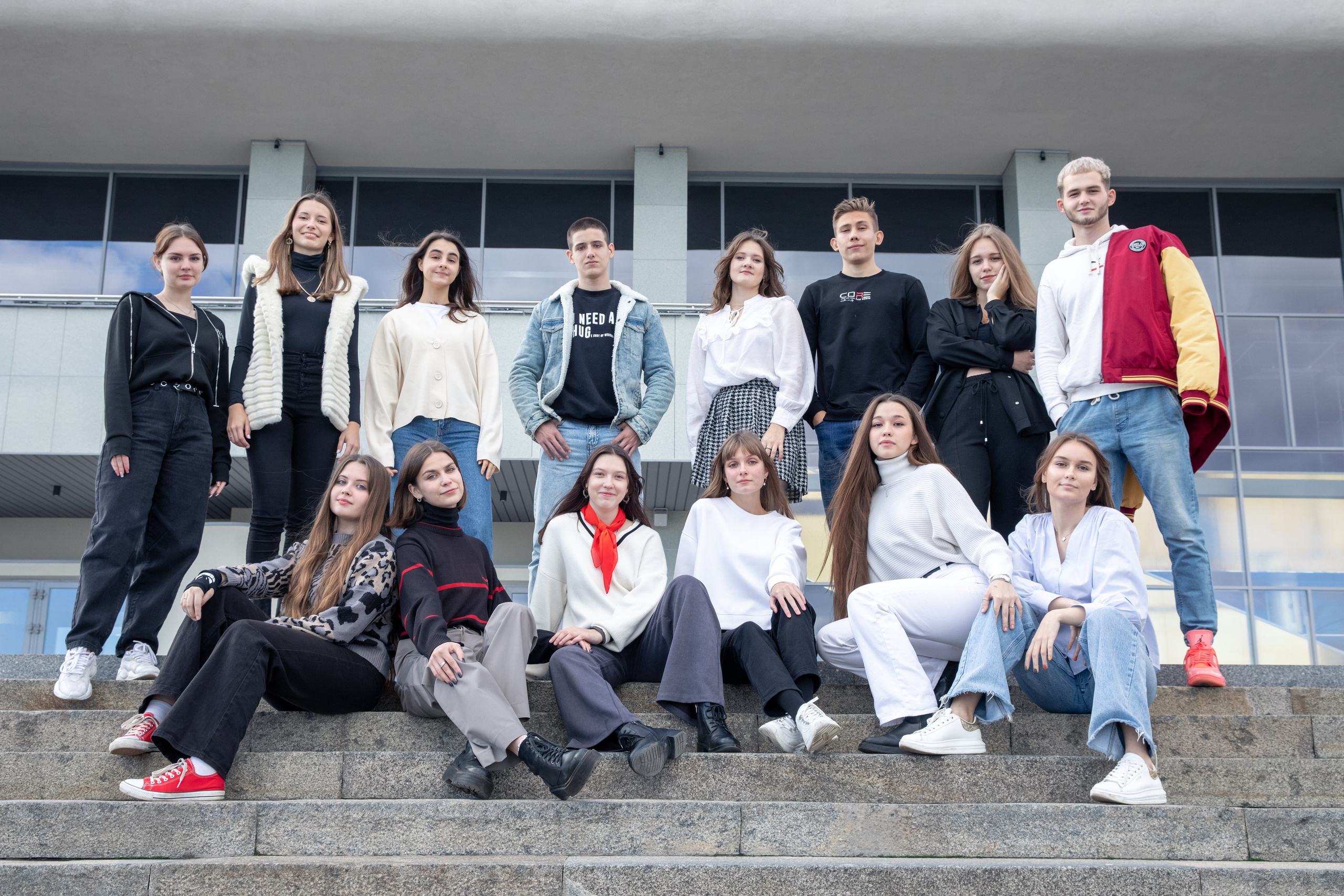 Фотосъемка на улице, в парке для школьников 9-х и 11-х классов. Выпускные альбомы Евгении Виноградовой г. Липецк