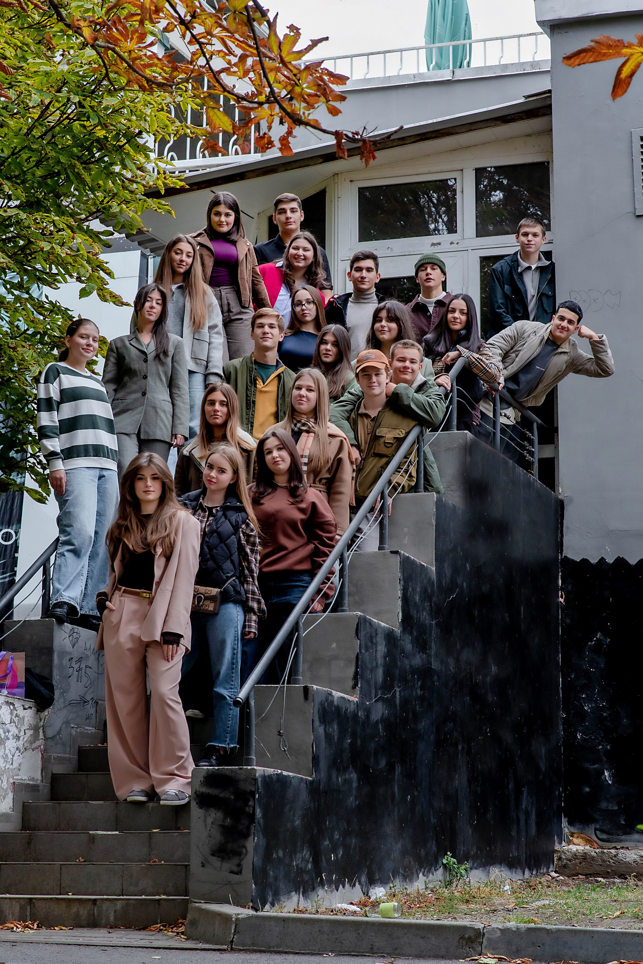 Фотосессия Гимназия № 14 класс 11Б ВЫПУСК 2025. Современные Выпускные Альбомы в Ростове-на-Дону