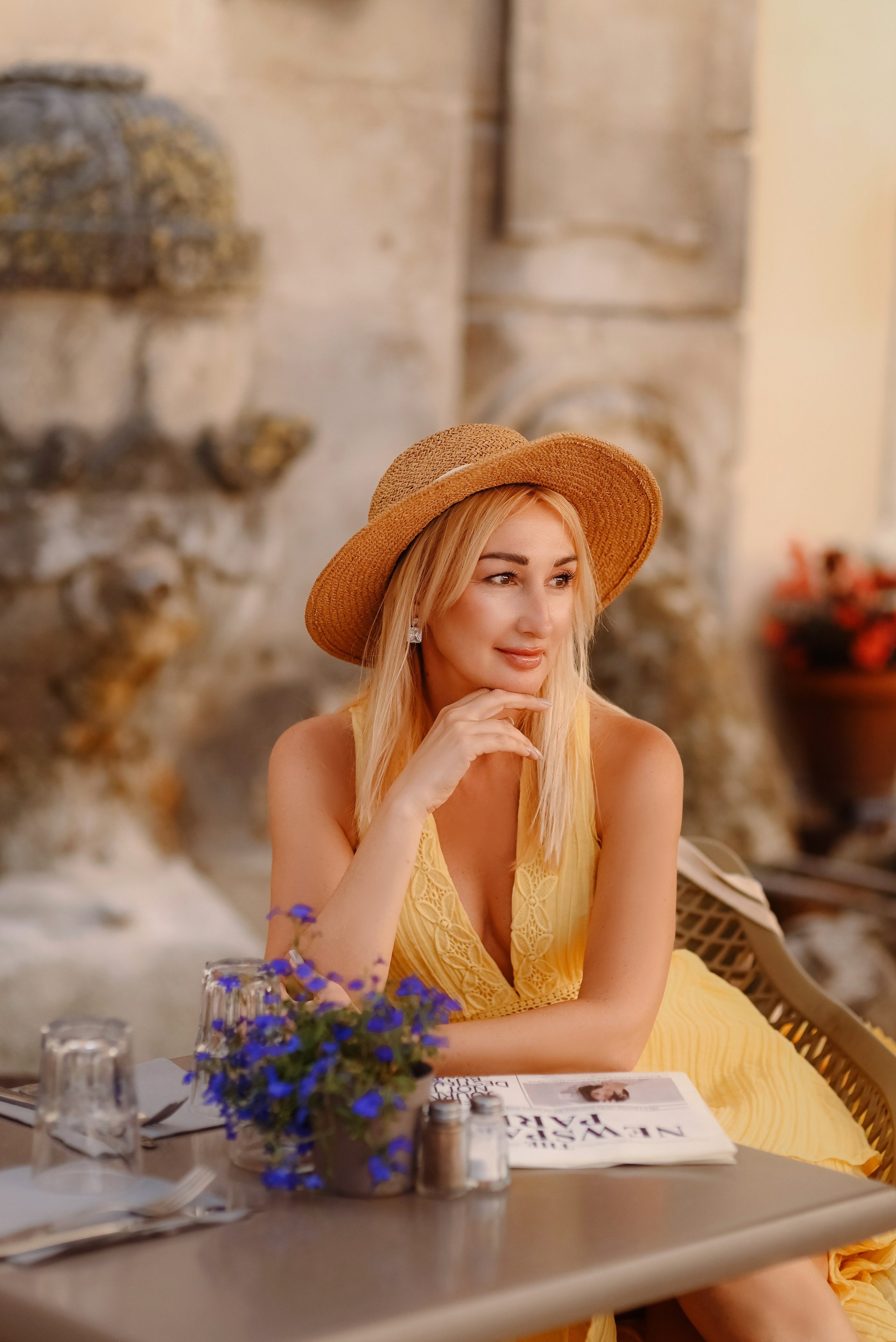 Séances photo dans les villages de Provence. Photographer in Provence Julia Lipiainen