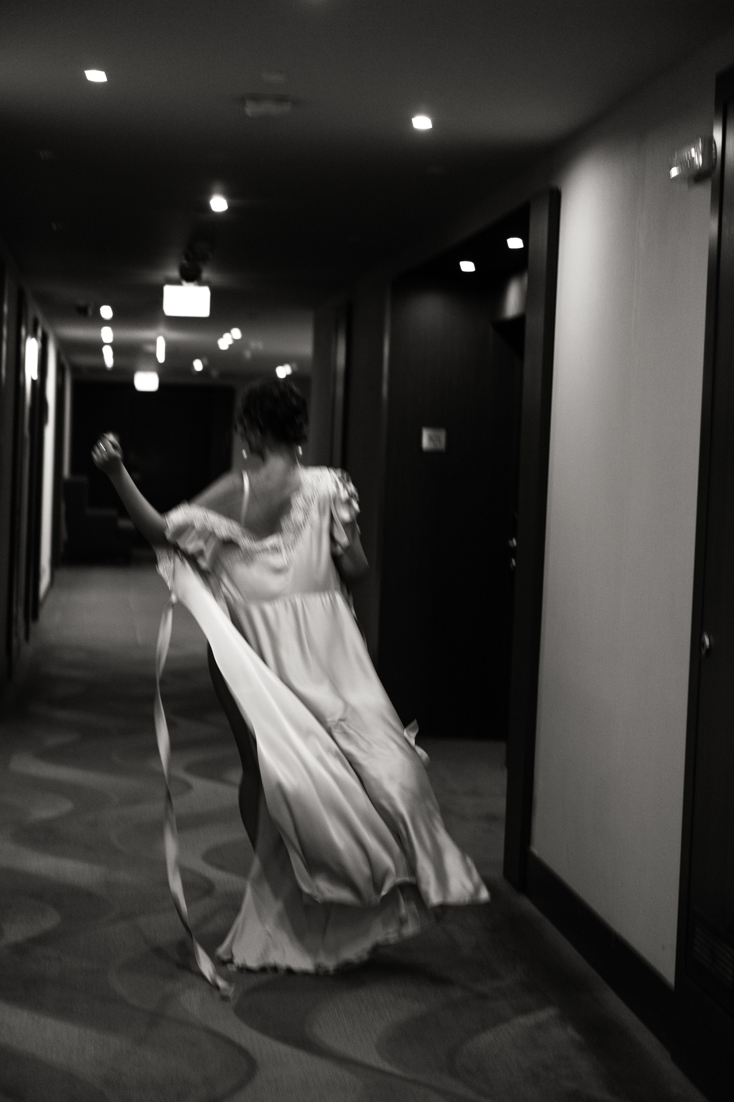 Свадебный фотограф Уфа — Руслан ГабдлисламовЖивые эмоции, красивые кадры, воспоминания на всю жизнь.Работаю по всей Республике Башкортоста. Свадебный фотограф Уфа Руслан Габдлисламов