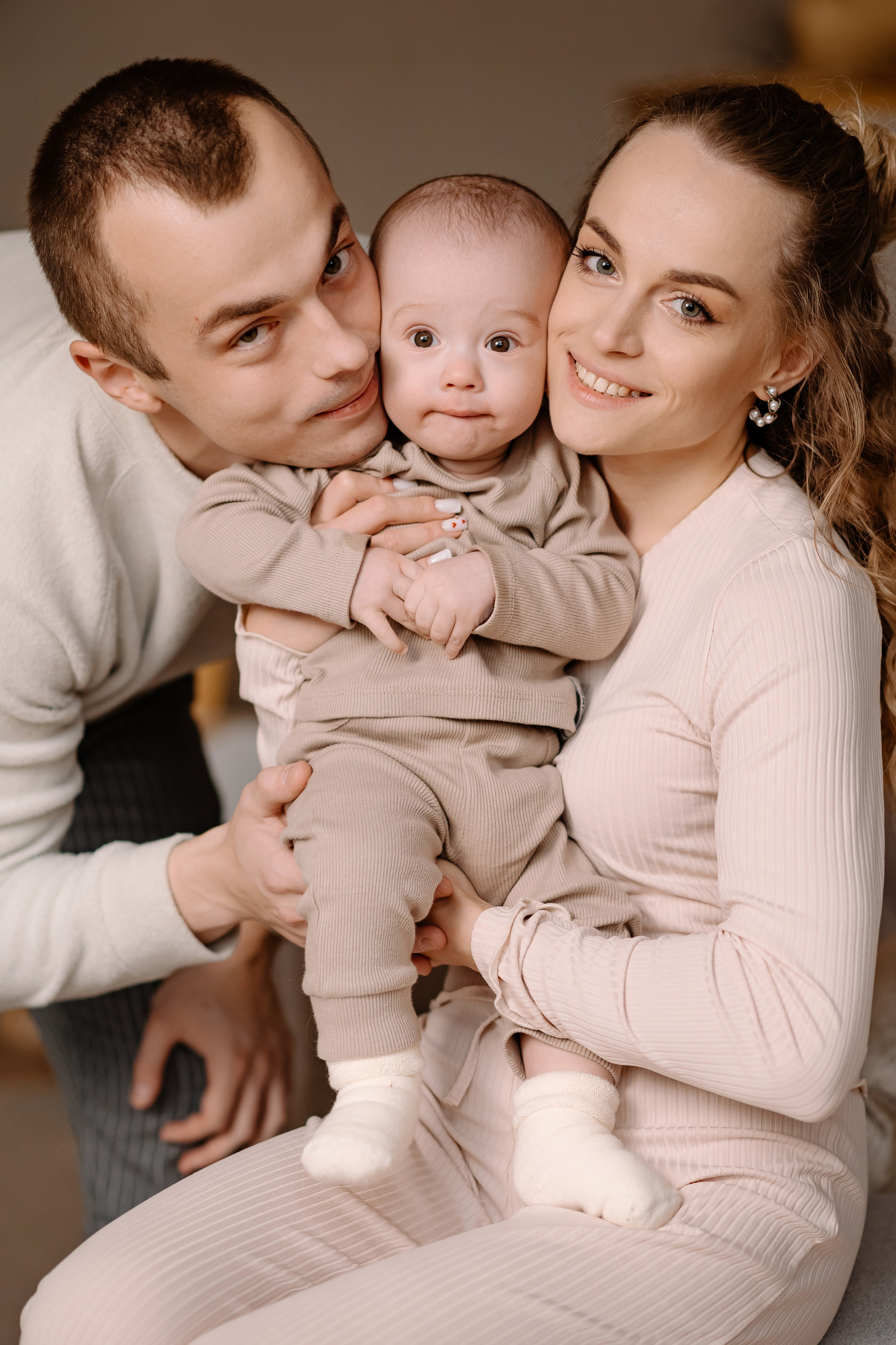 Первая семейная с малышом. Фотограф Минск Катерина Кирик