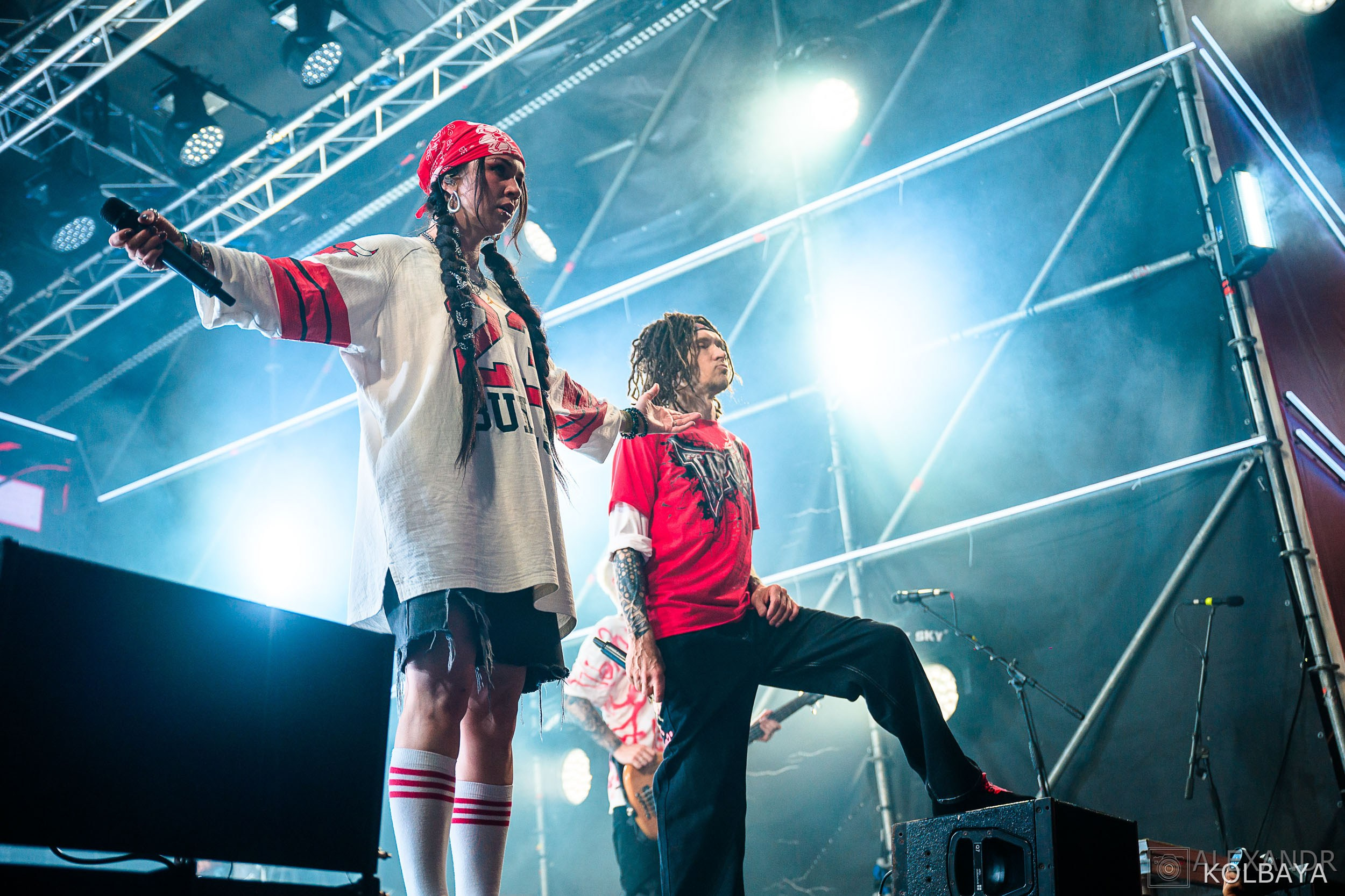 Фоторепортаж с концерта группы СЛОТ на Red Summer 2025. Концертный и театральный репортажный фотограф в Москве Александр Колбая
