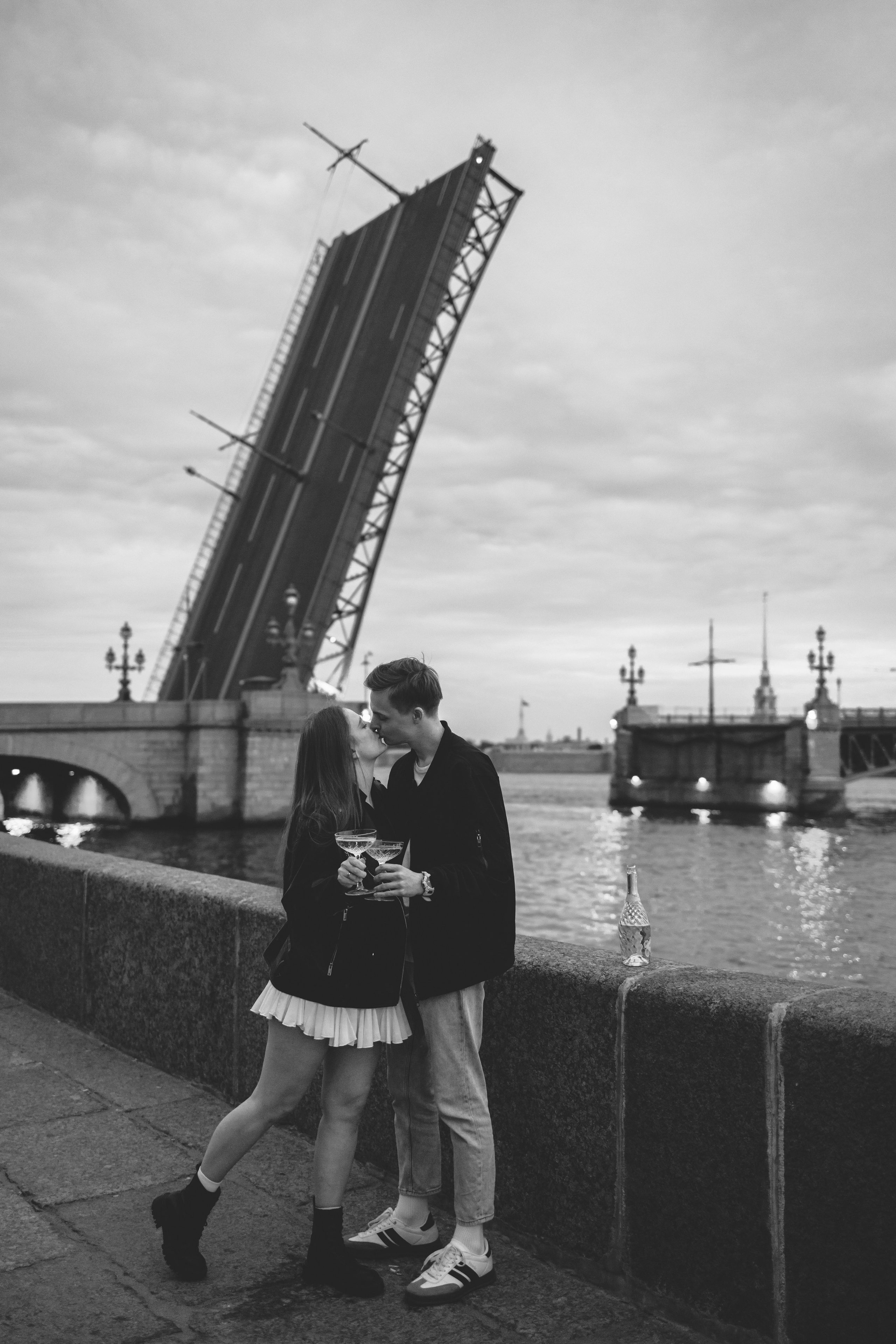 Разводные мосты. Свадебный фотограф Санкт-Петербург — Юлия Малькова