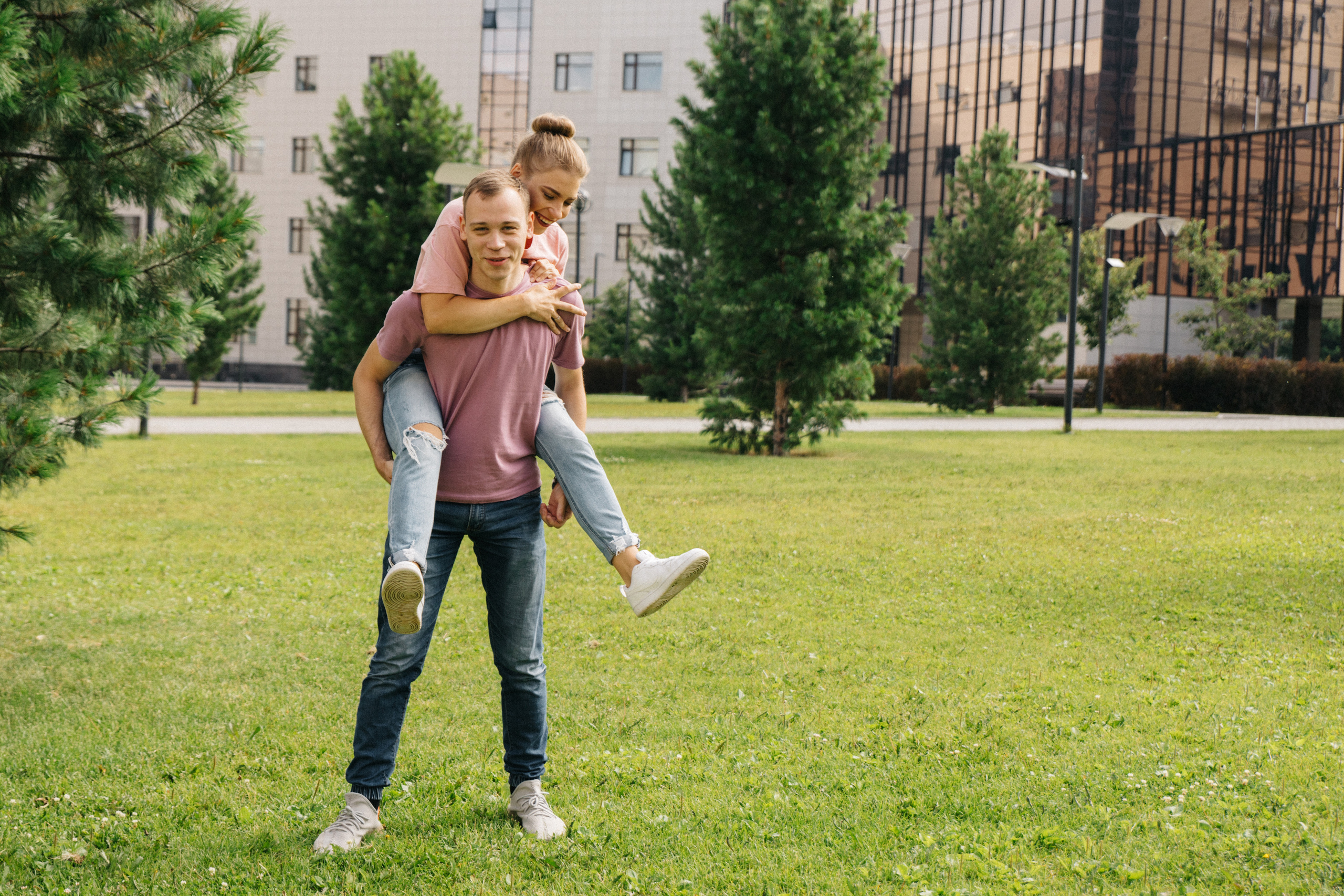 Фотосессия Ксюши и Лёши. Семейный и женский фотограф в Красноярске Алёна Барковская