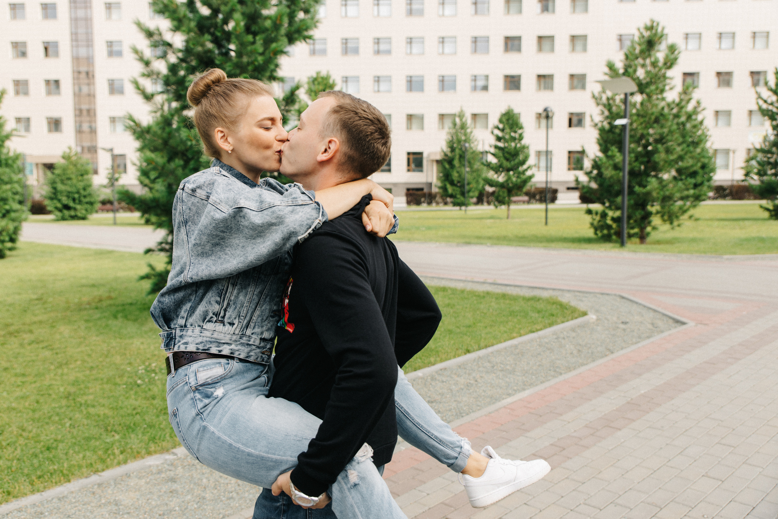 Фотосессия Ксюши и Лёши. Семейный и женский фотограф в Красноярске Алёна Барковская