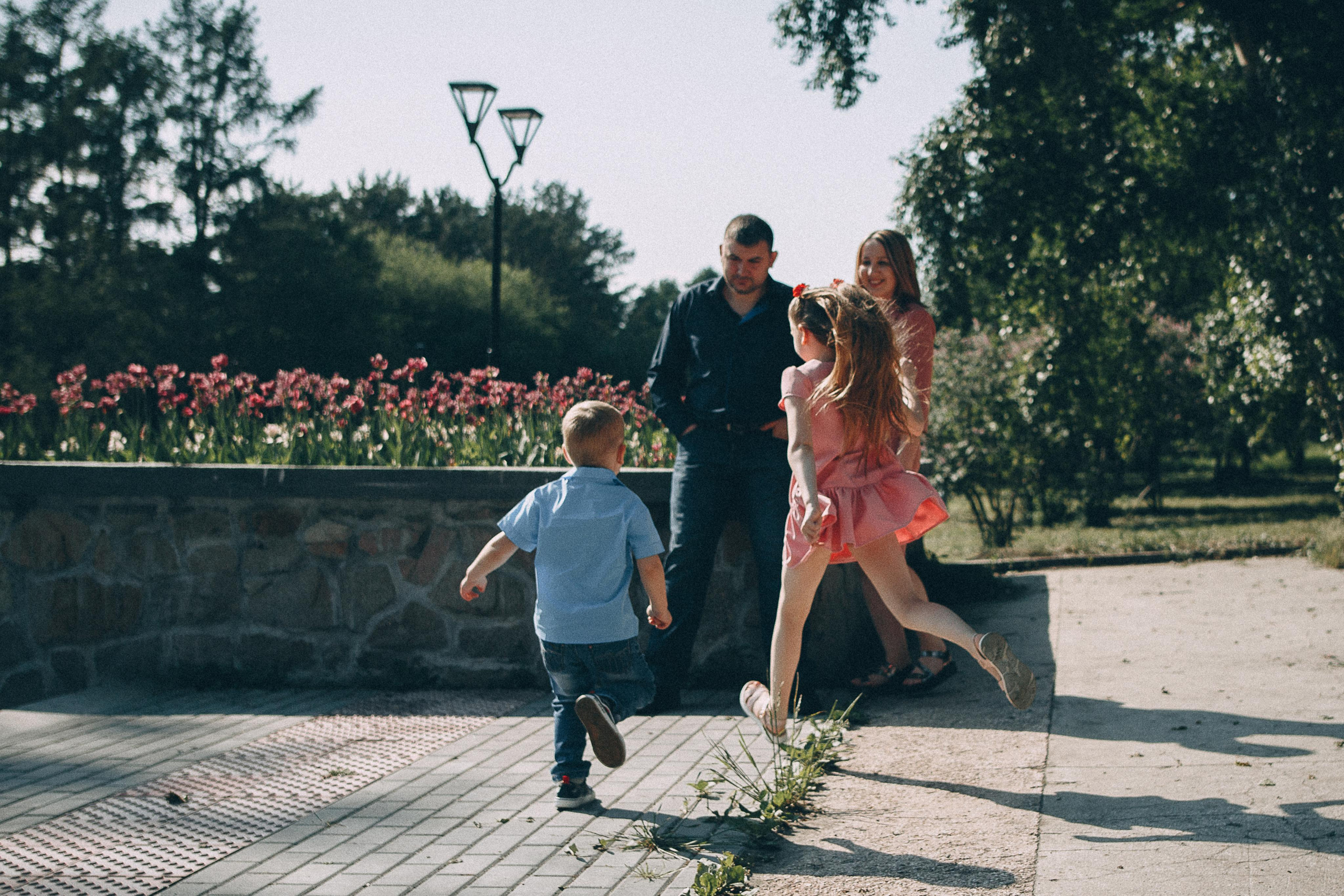 Семейная фотосессия Ани с семьёй. Семейный и женский фотограф в Красноярске Алёна Барковская