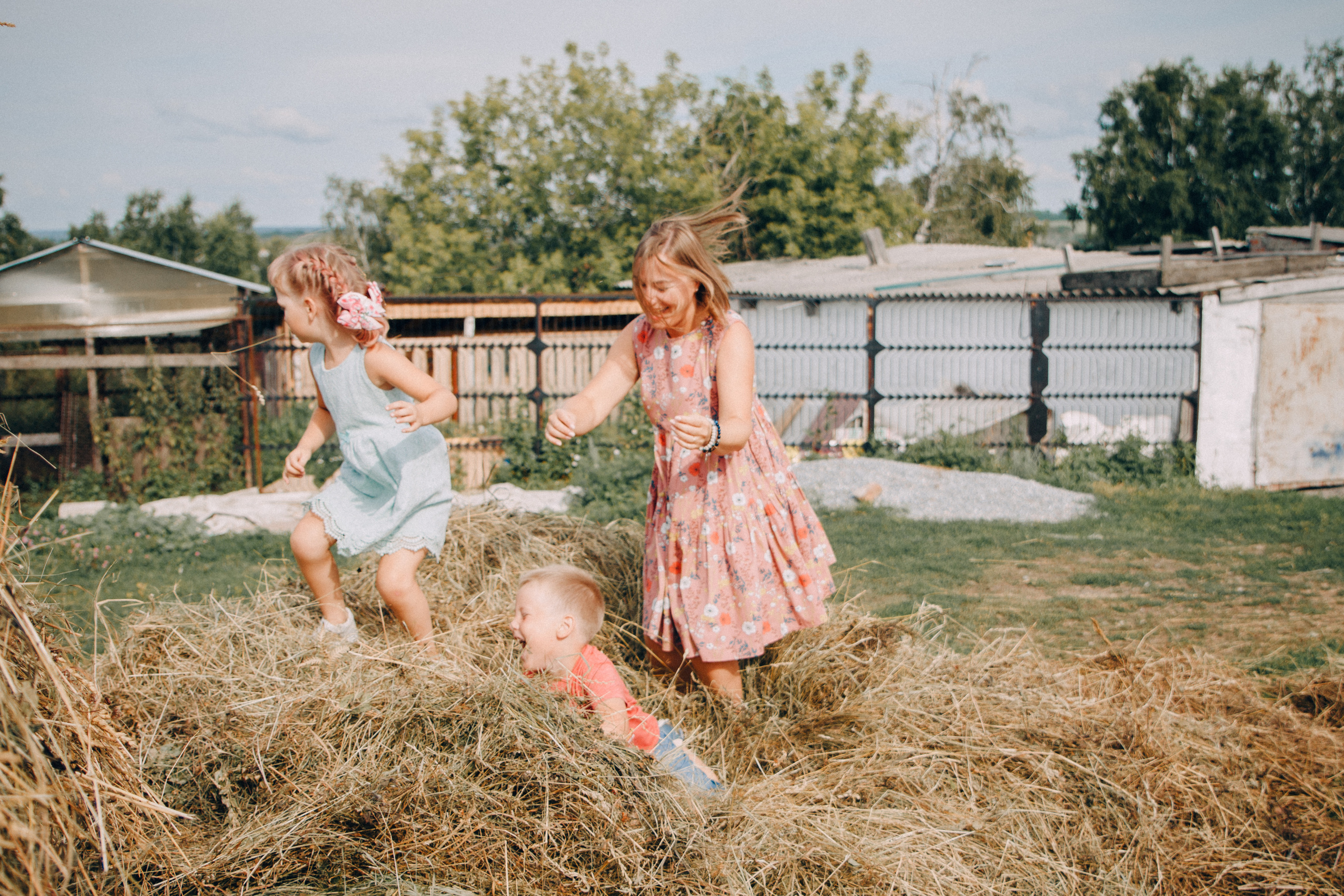 Семейная фотосессия Олеси с детьми. Семейный и женский фотограф в Красноярске Алёна Барковская