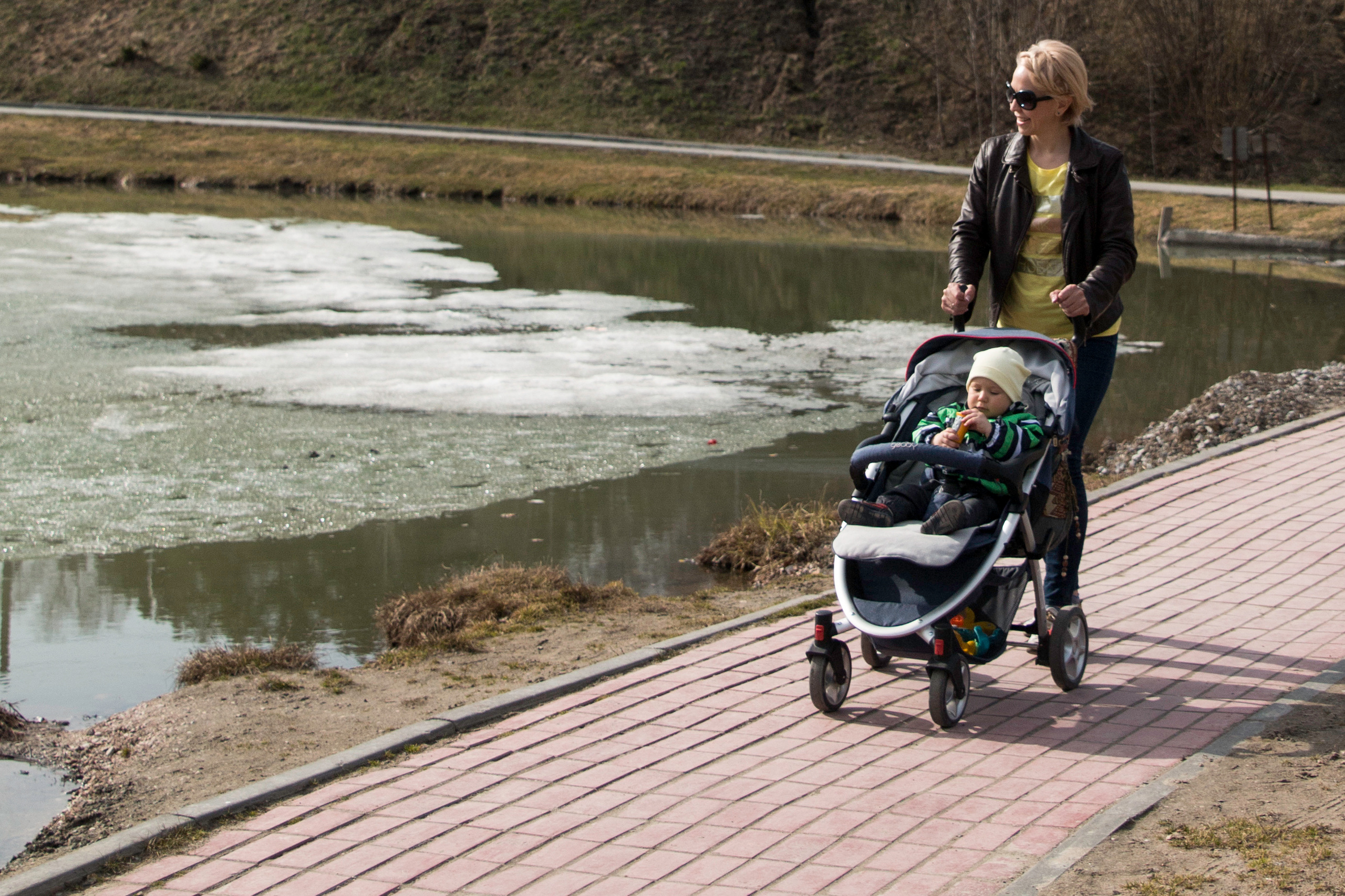 Семейная фотосессия Ани и Максима. Семейный и женский фотограф в Красноярске Алёна Барковская